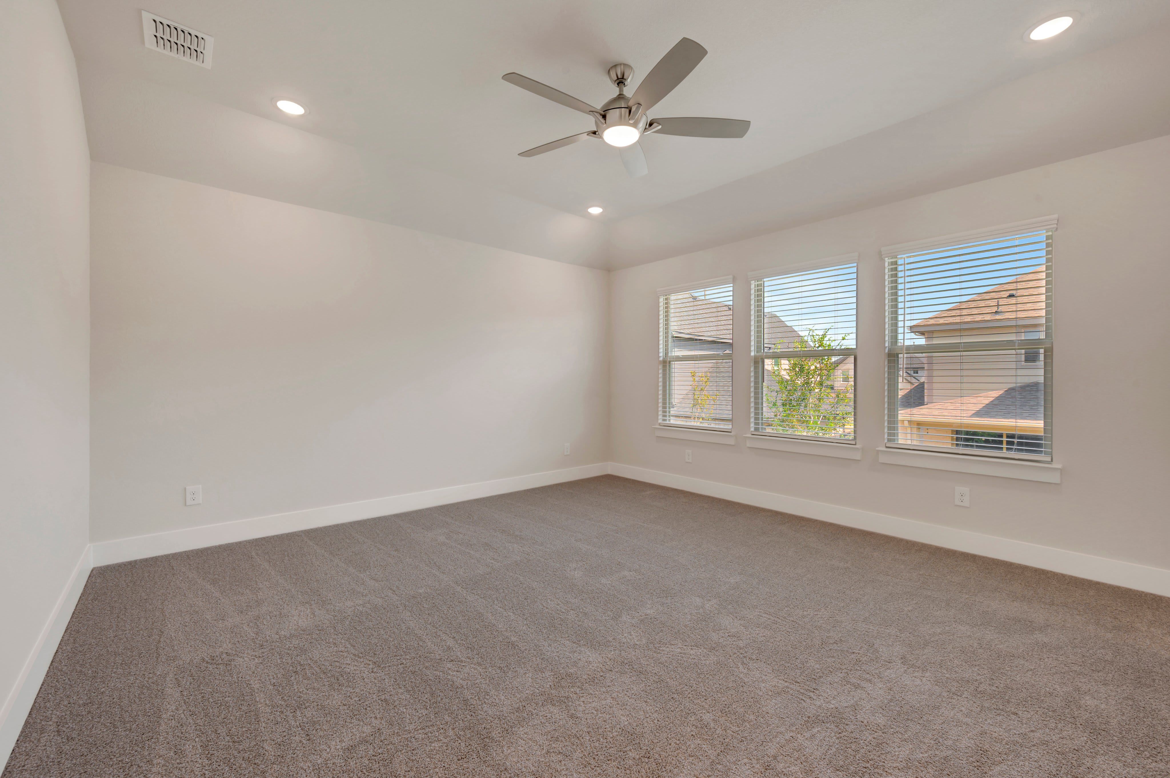 1113 Amaryllis Lane