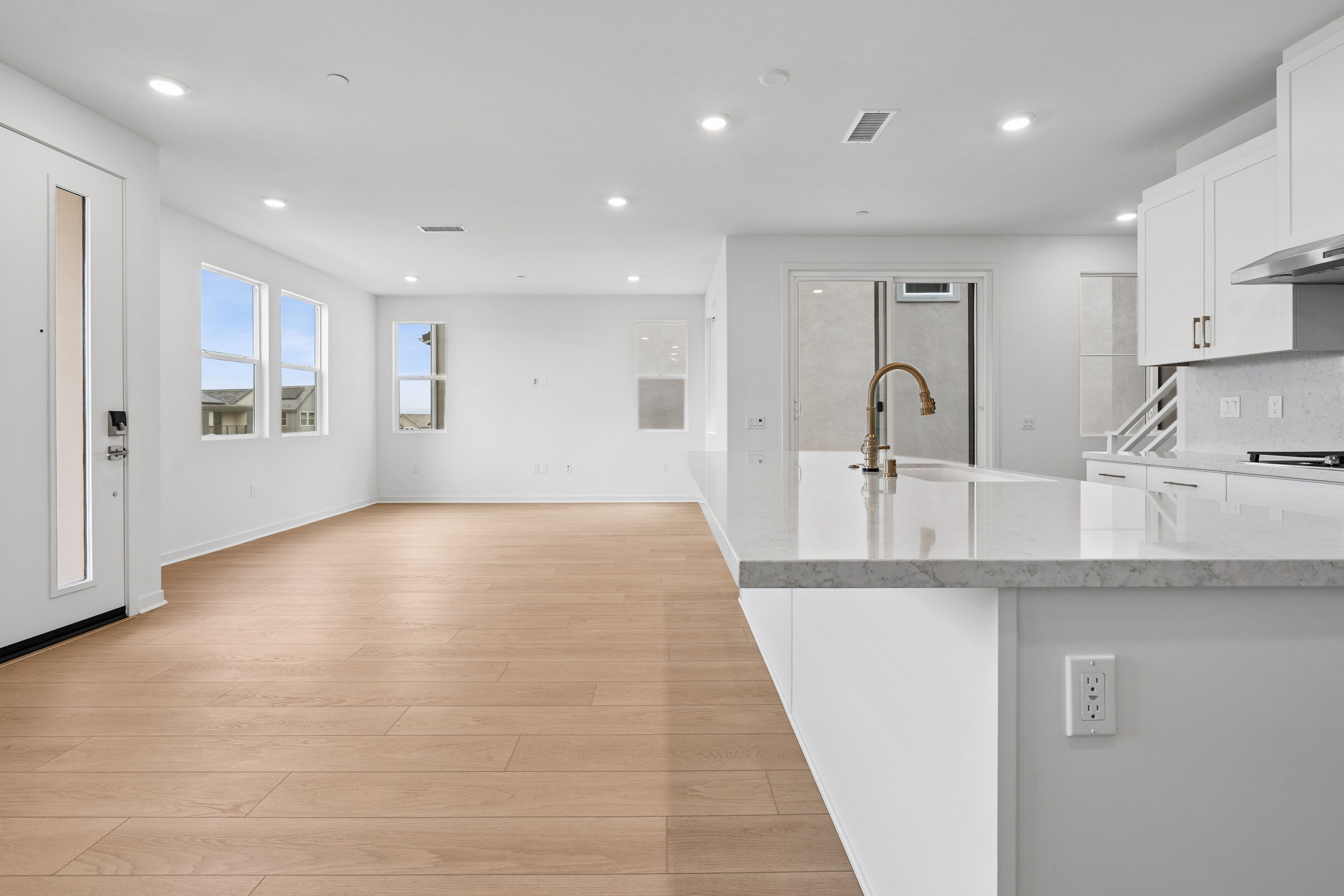 26985 Echo Mountain Way | HS 20