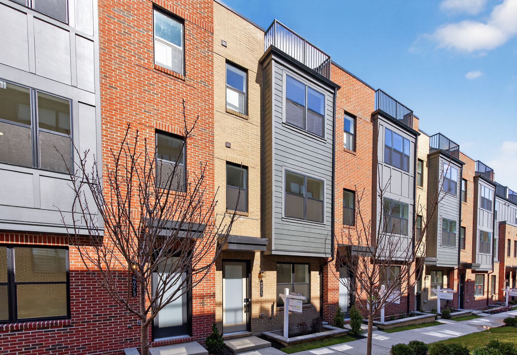 4973 Lachlan Mews