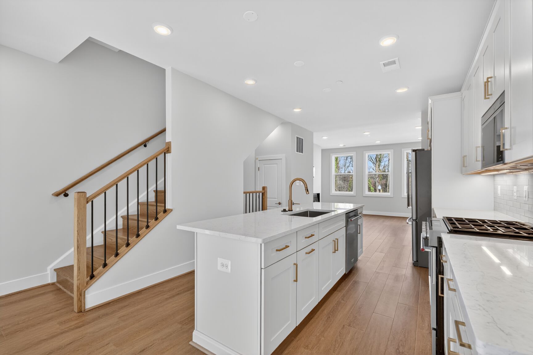 4973 Lachlan Mews