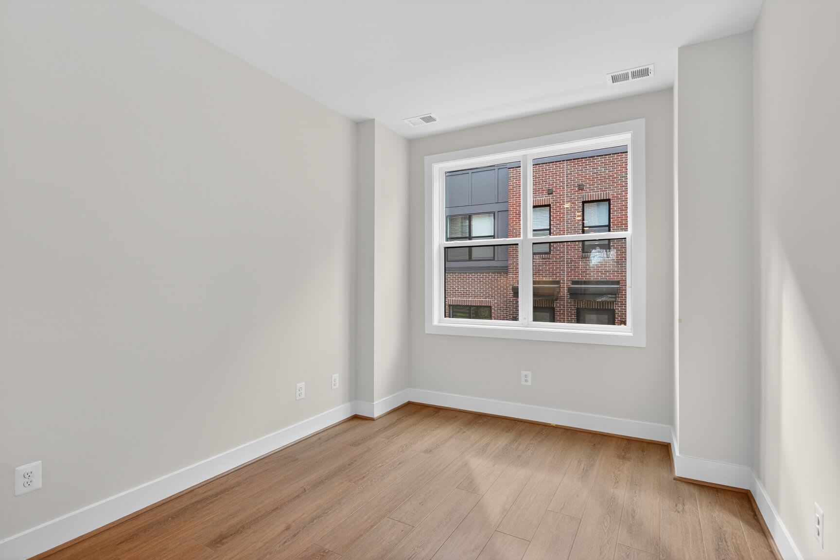 4973 Lachlan Mews
