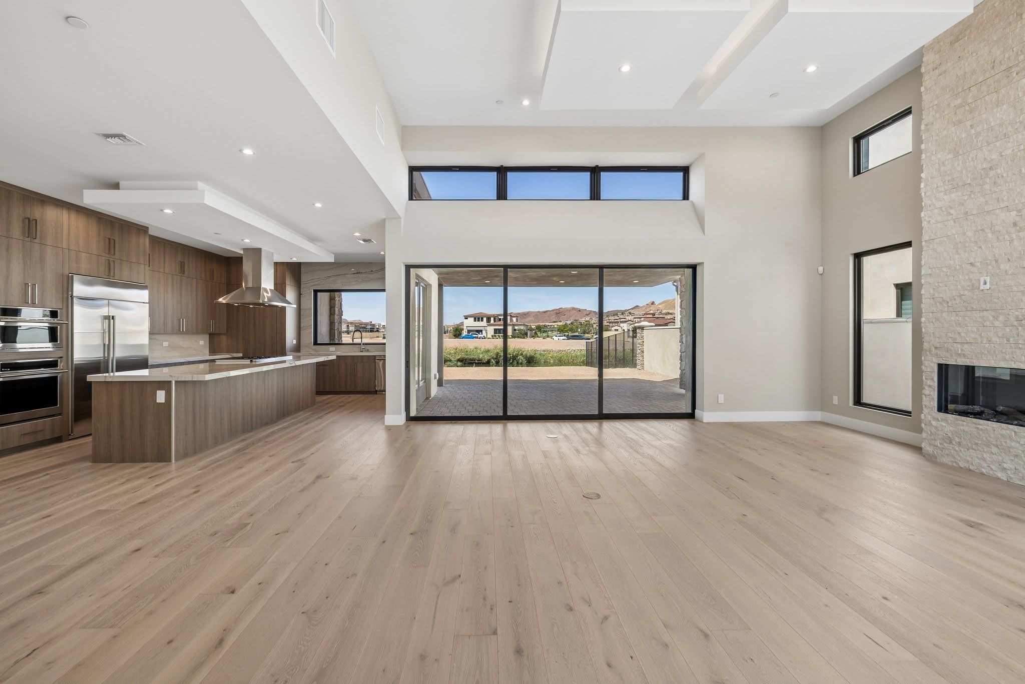 53 Bellissima Lago Court