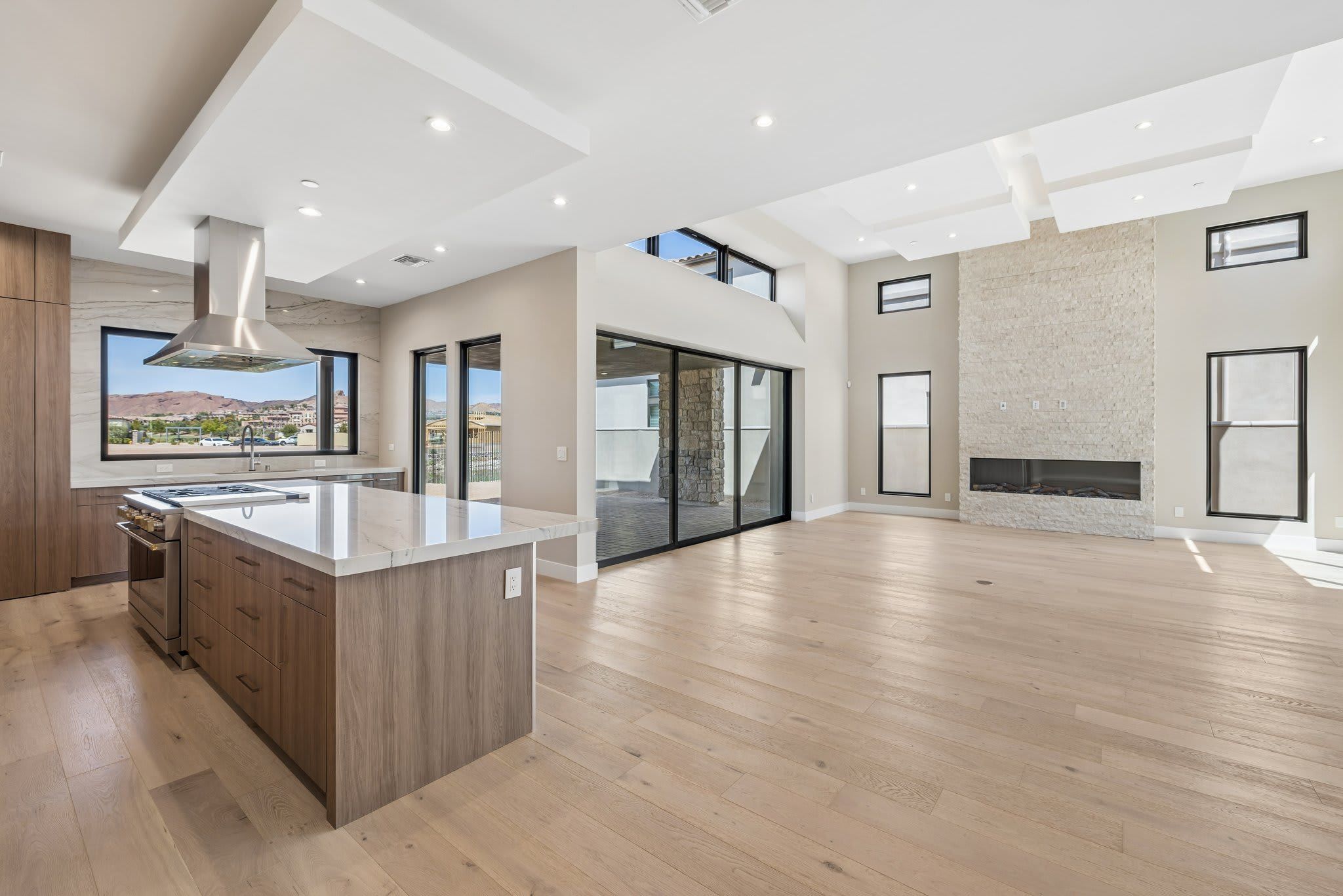 53 Bellissima Lago Court