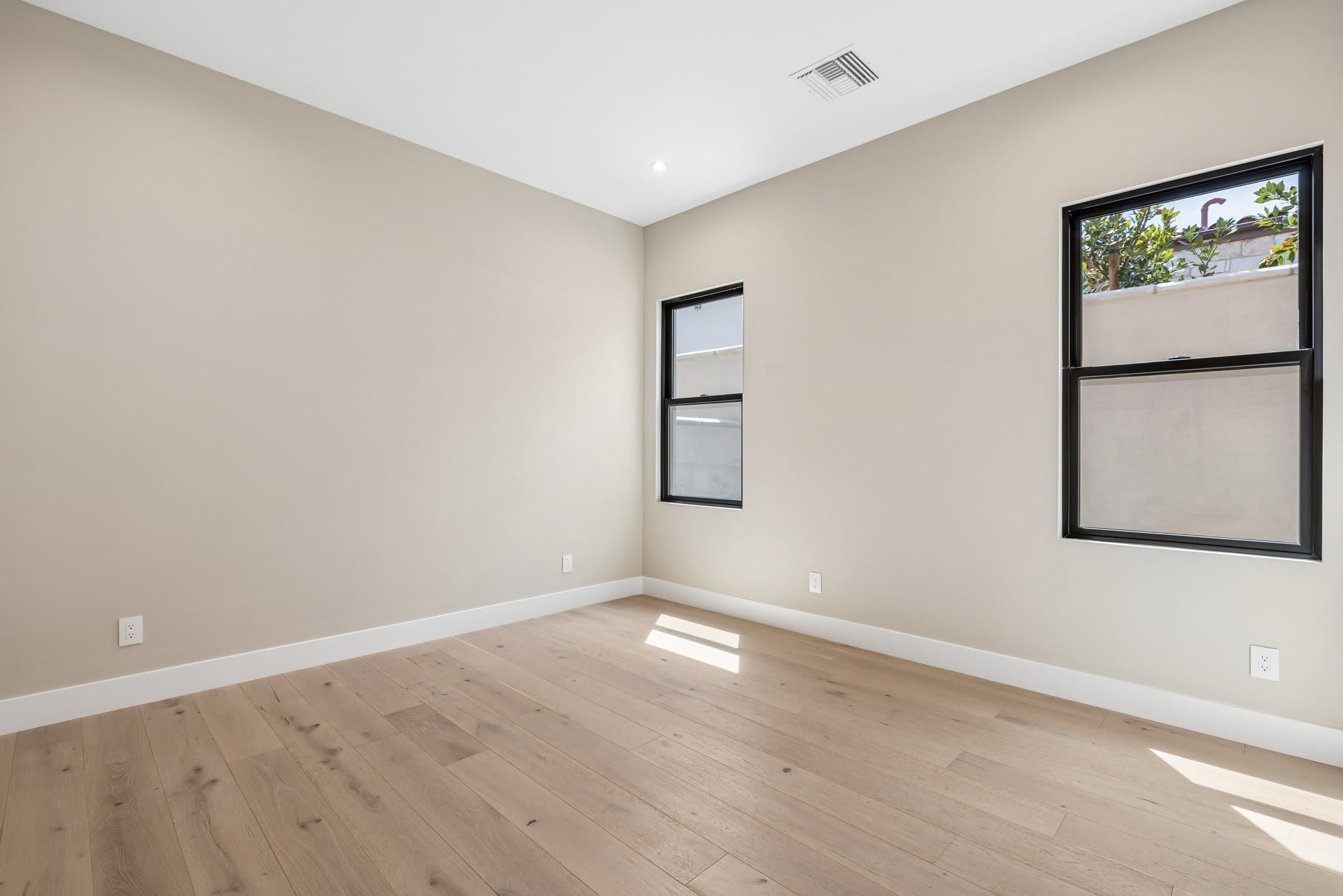 53 Bellissima Lago Court
