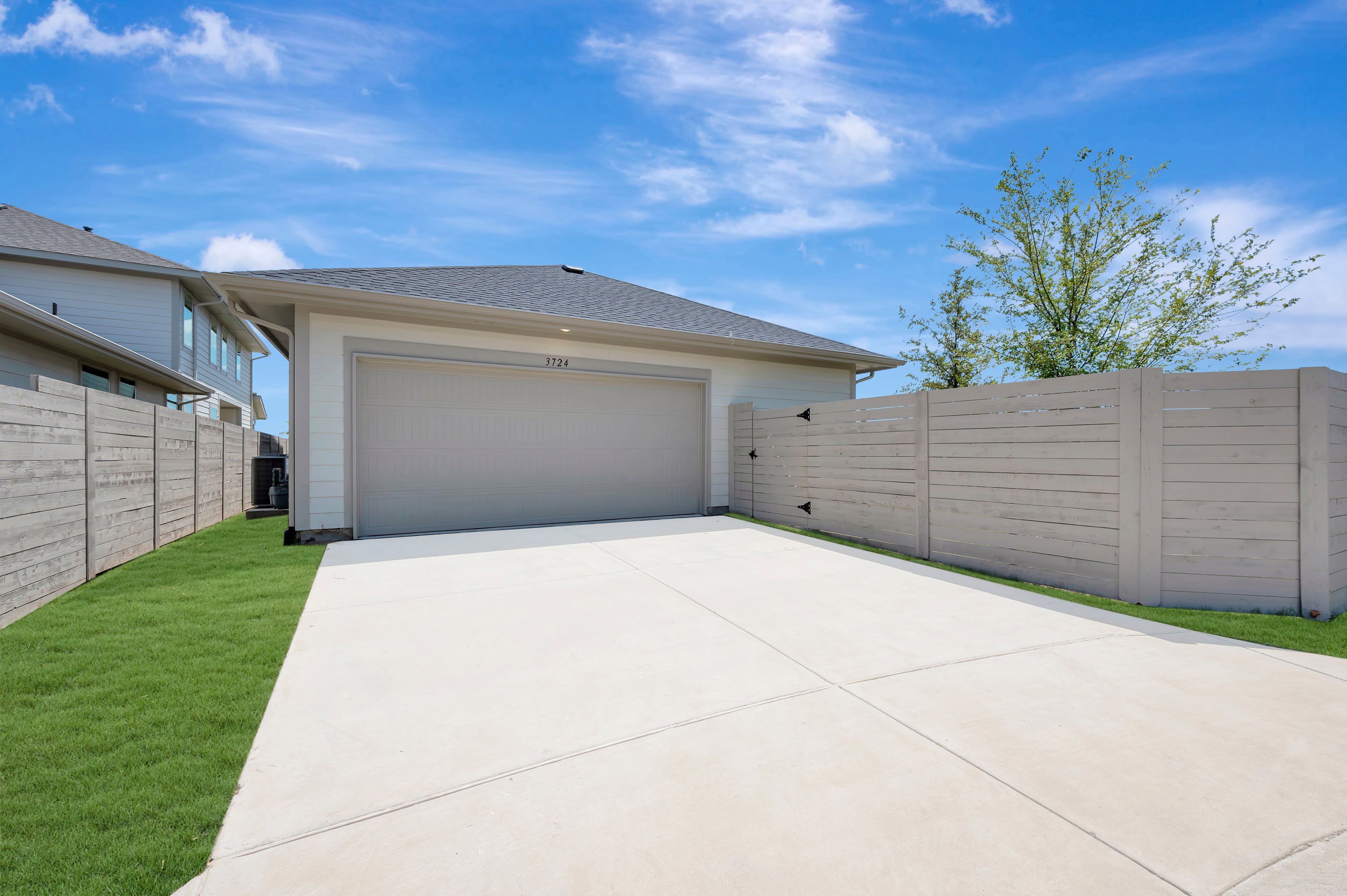 3724 Outpost Trail