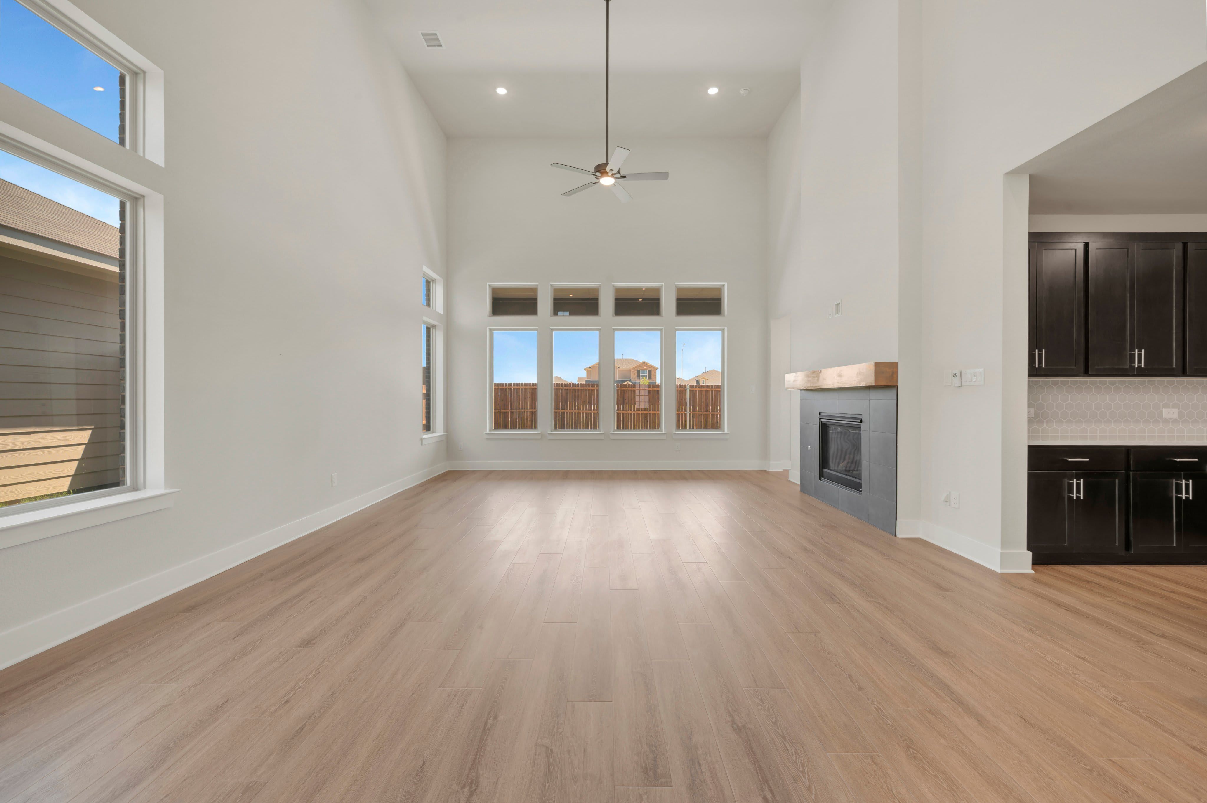 1732 Nesting Robin Lane