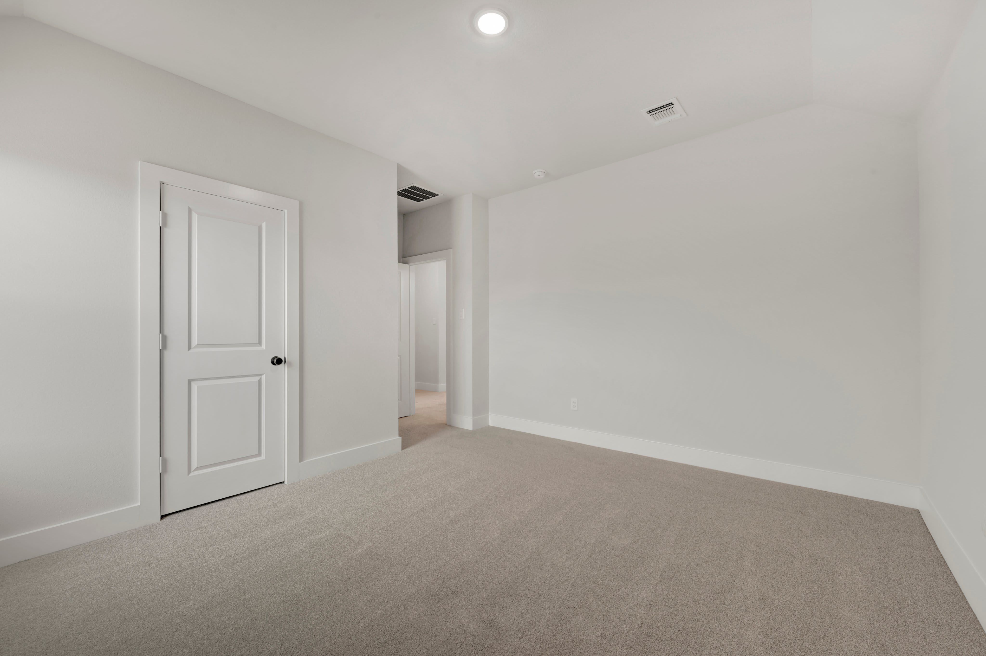 1732 Nesting Robin Lane