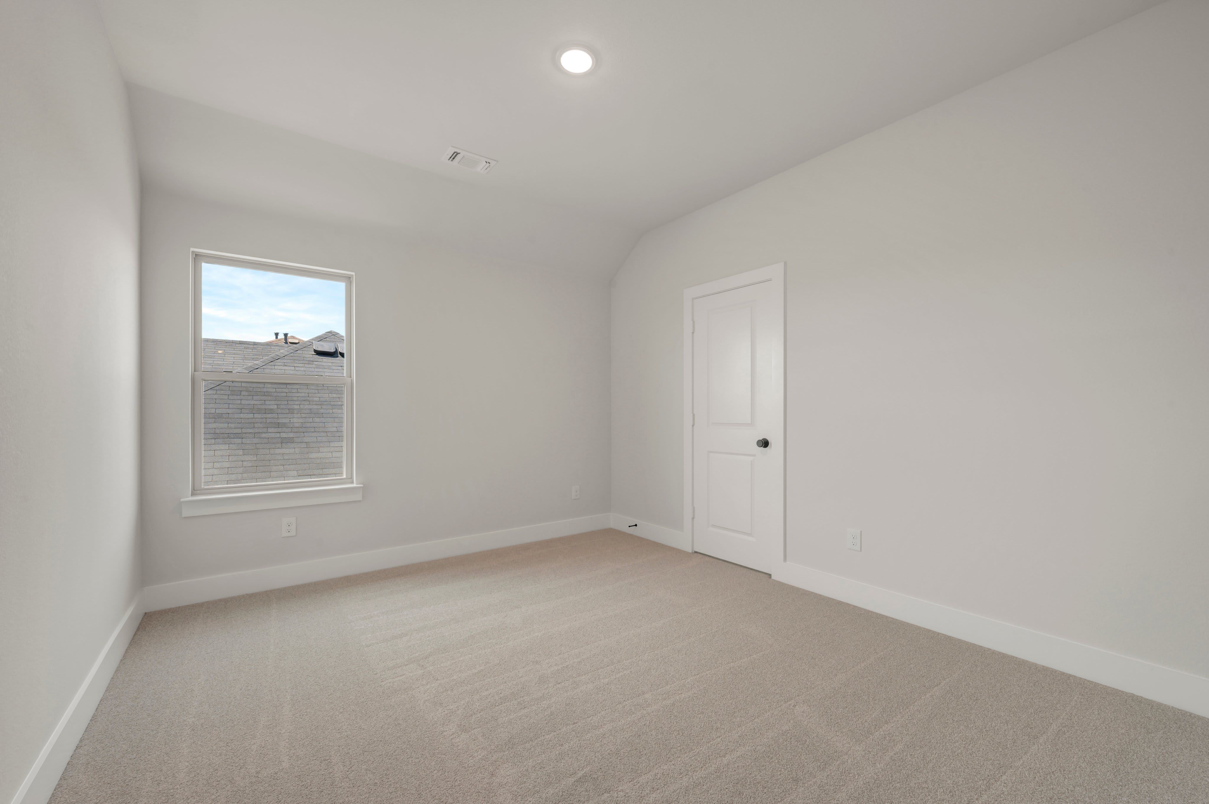 1732 Nesting Robin Lane
