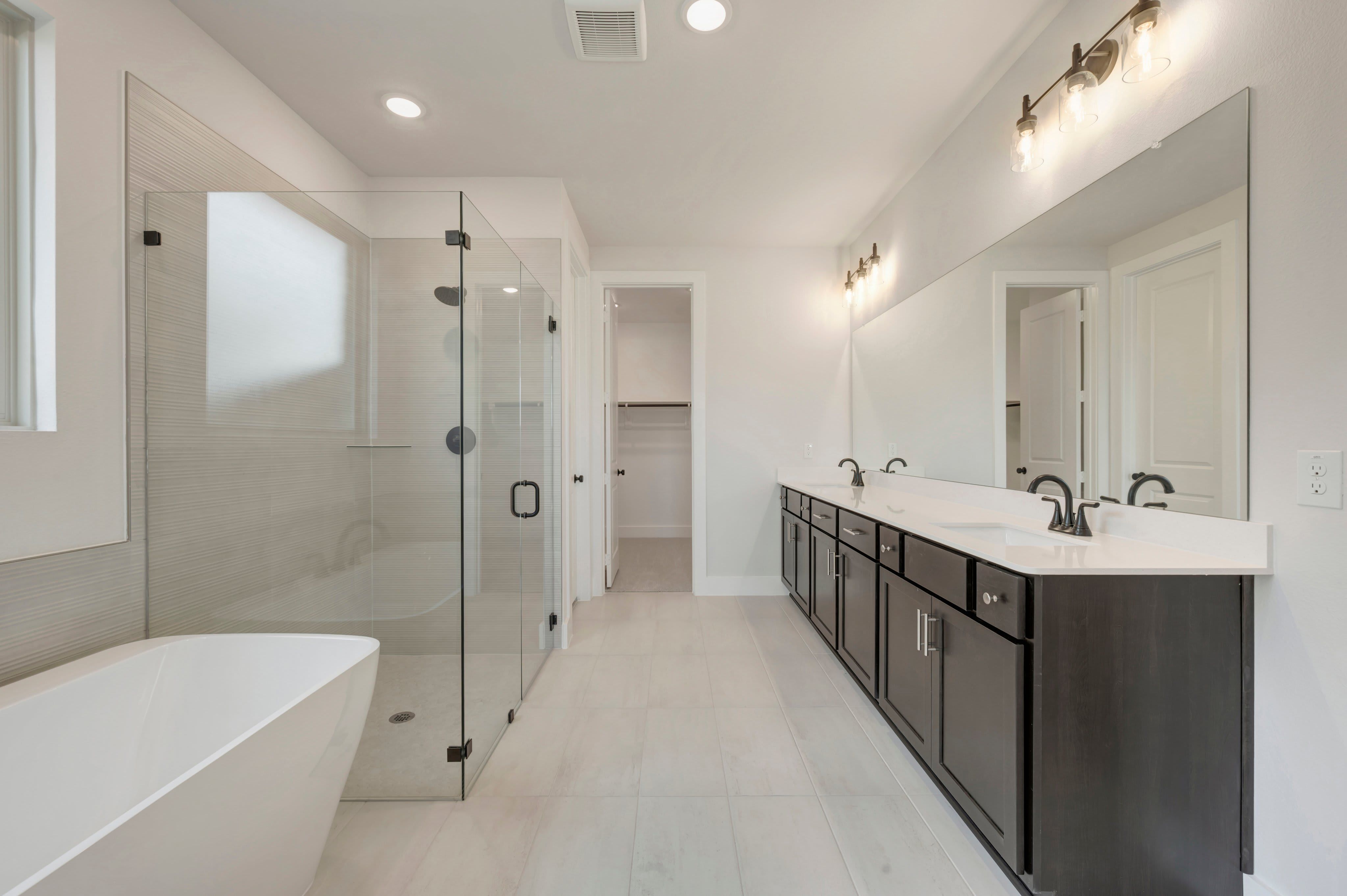 1732 Nesting Robin Lane