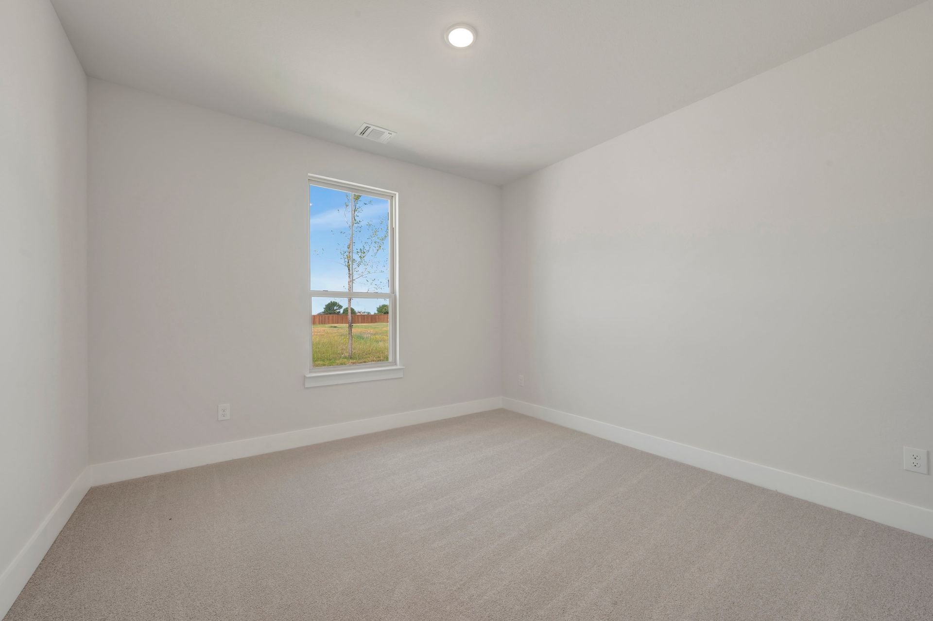 1732 Nesting Robin Lane