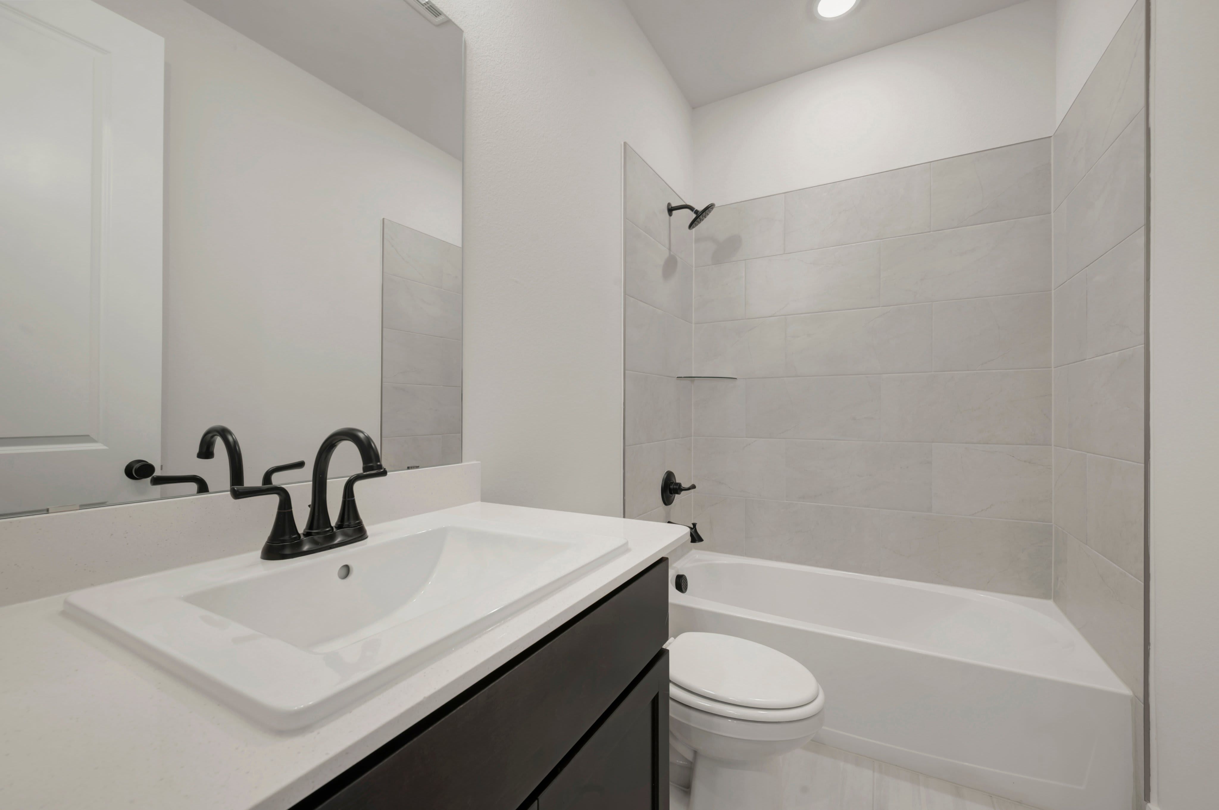 1732 Nesting Robin Lane