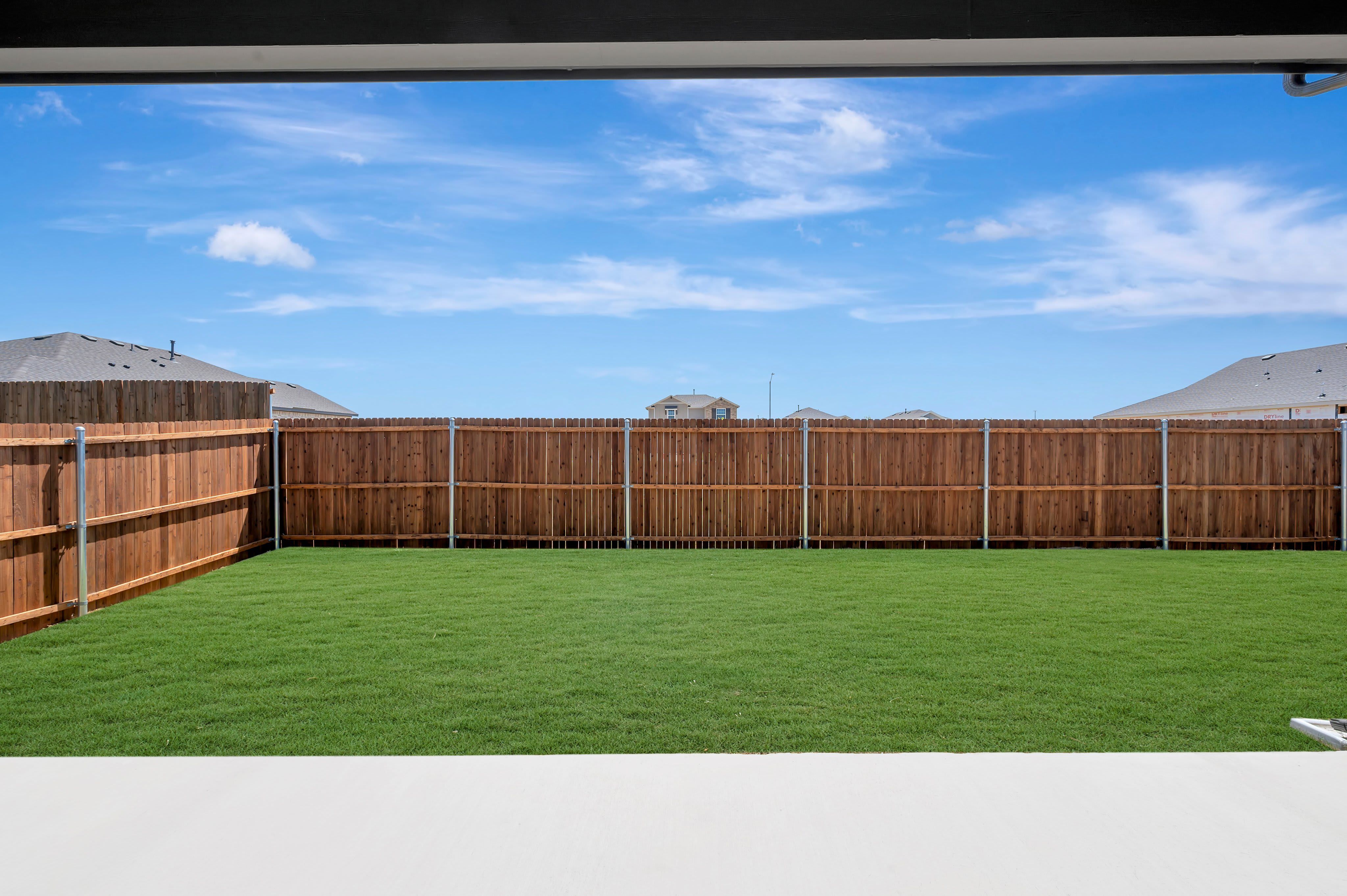 1732 Nesting Robin Lane