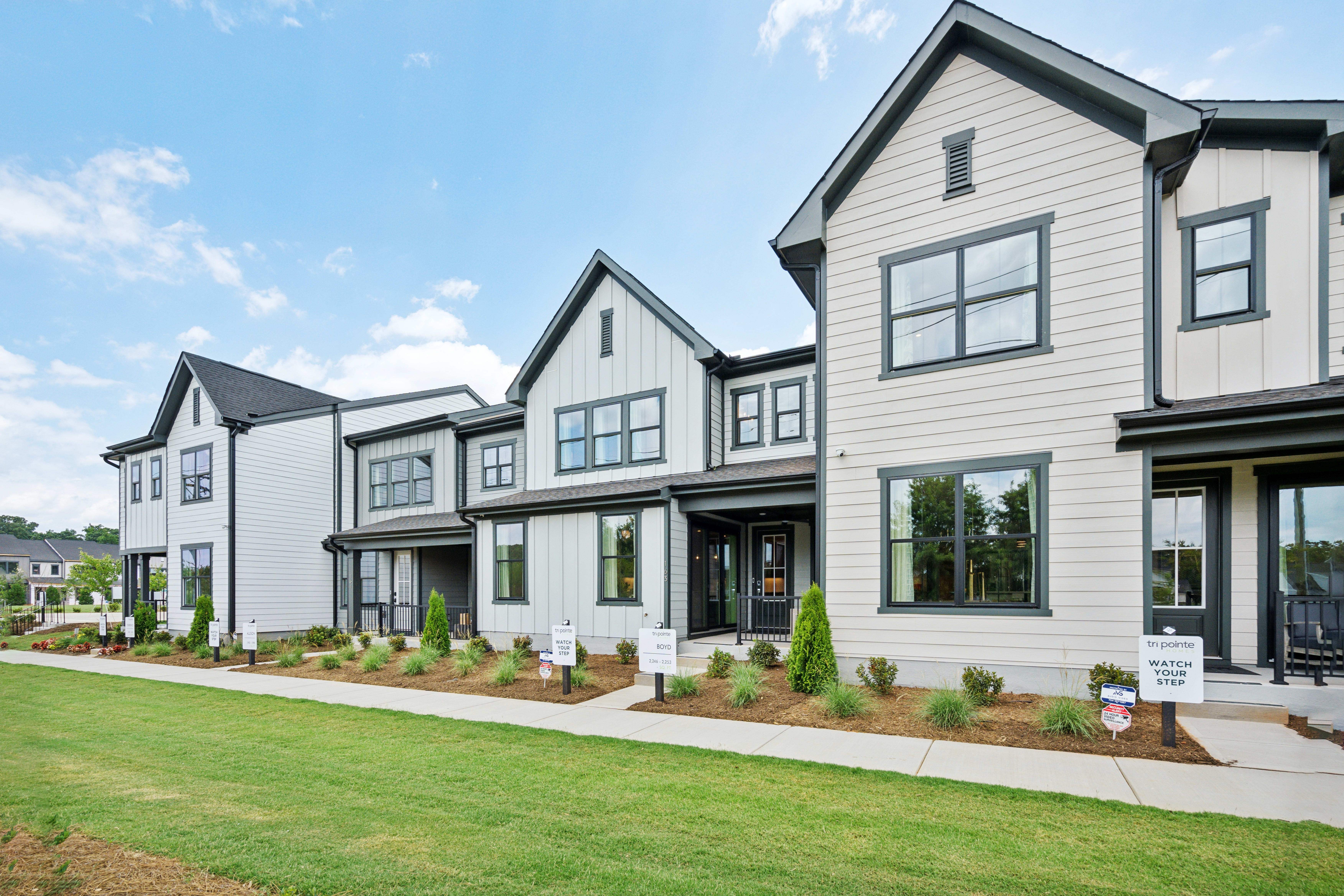 332 Ardmore Dr