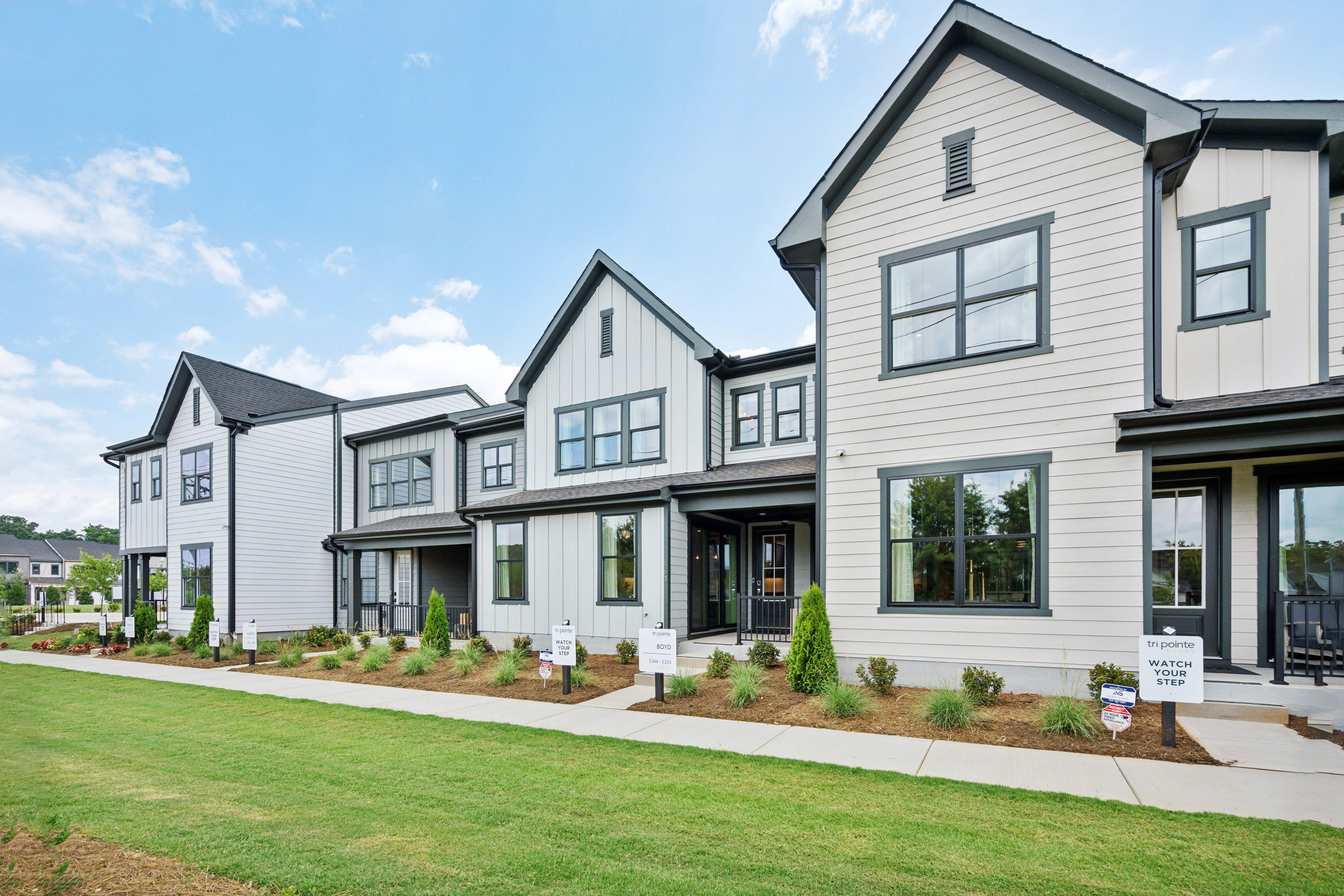 332 Ardmore Dr