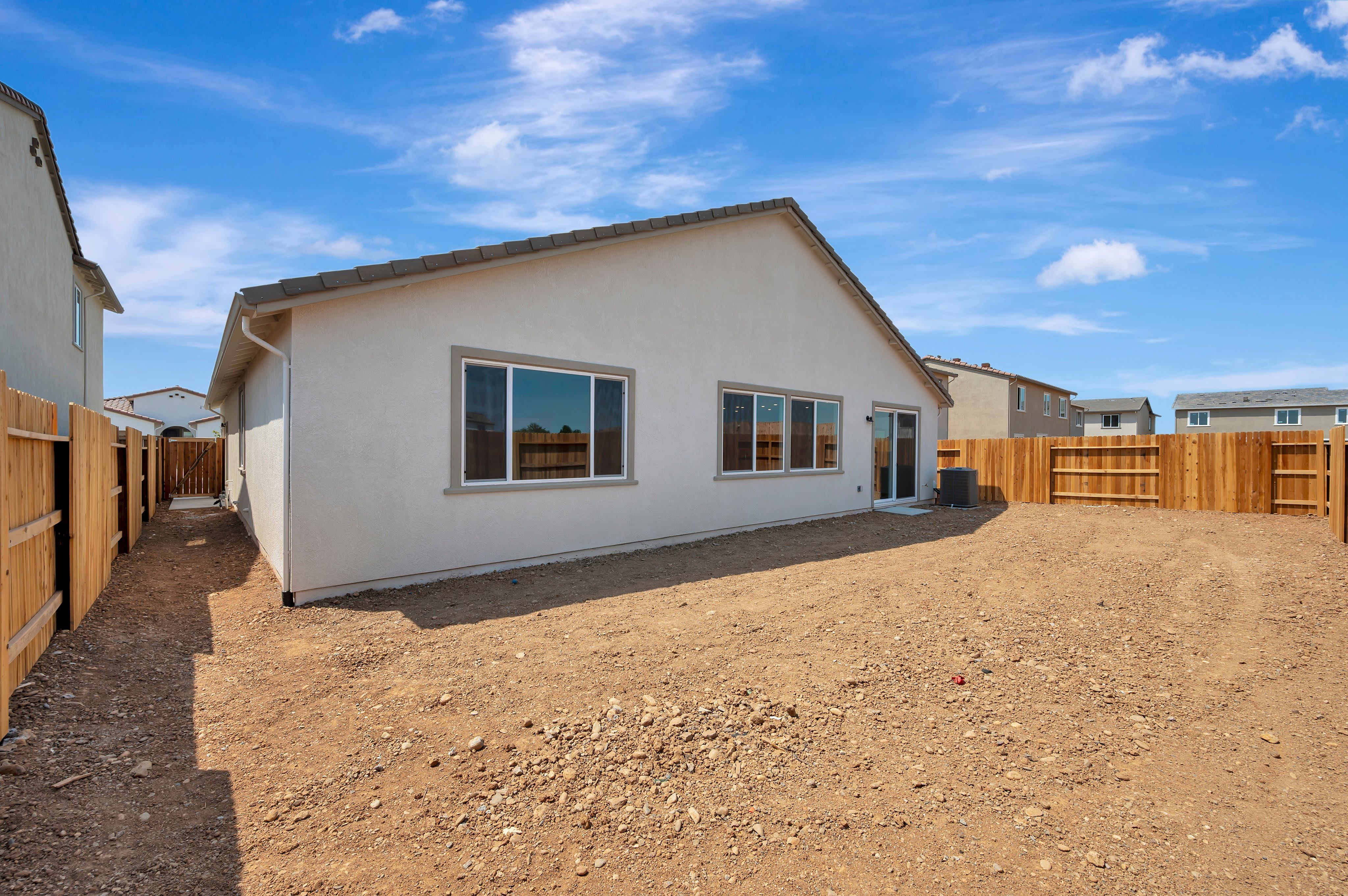 12188 Blue Indigo Cir