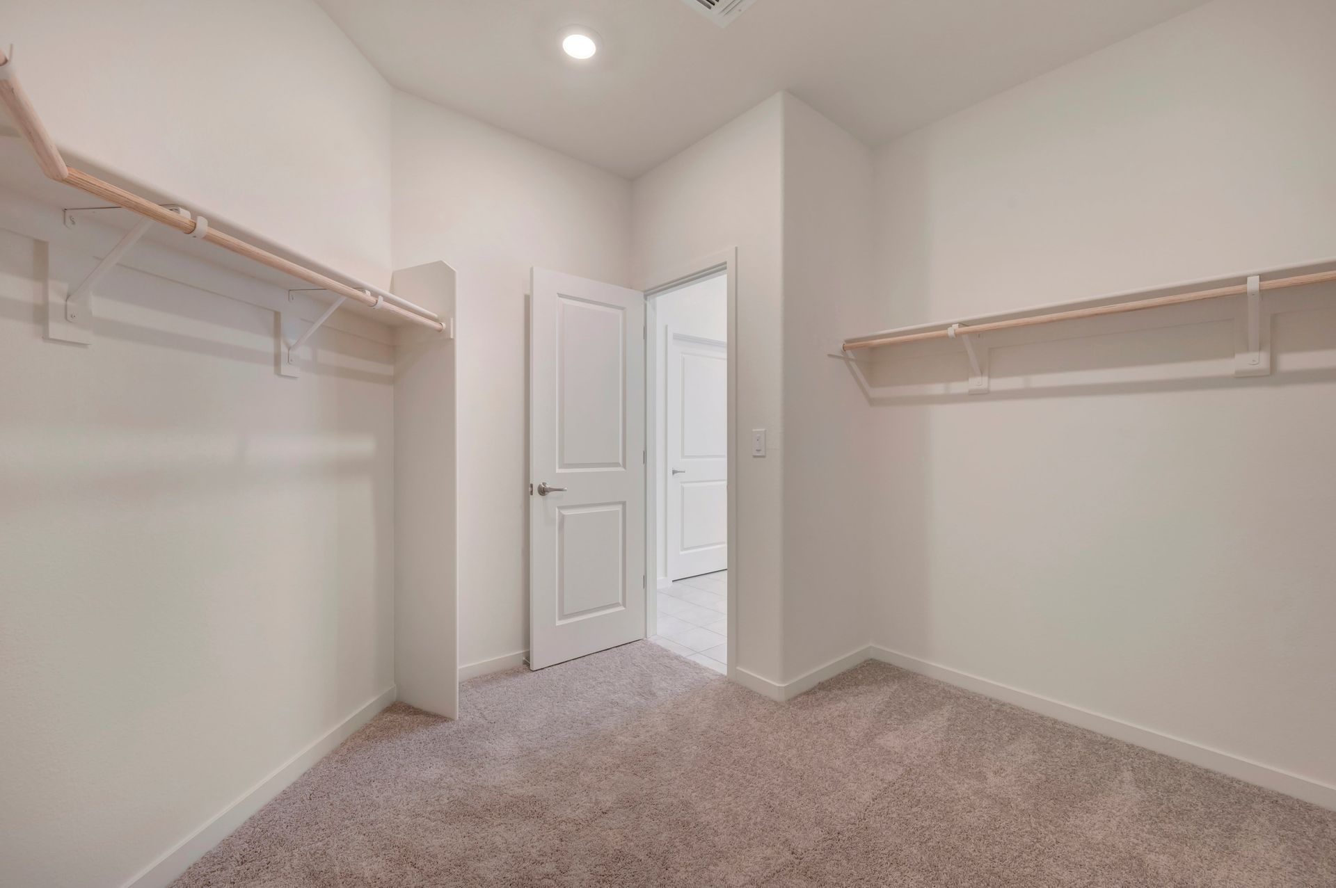 12188 Blue Indigo Cir