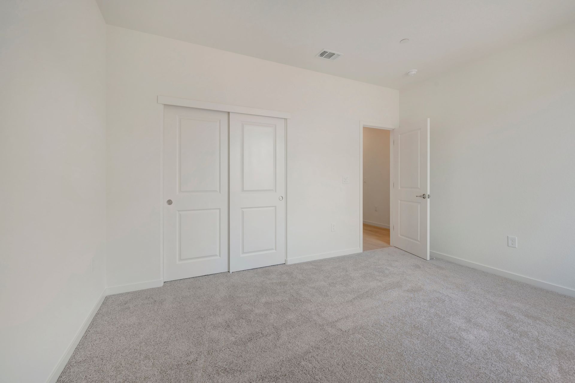 12188 Blue Indigo Cir