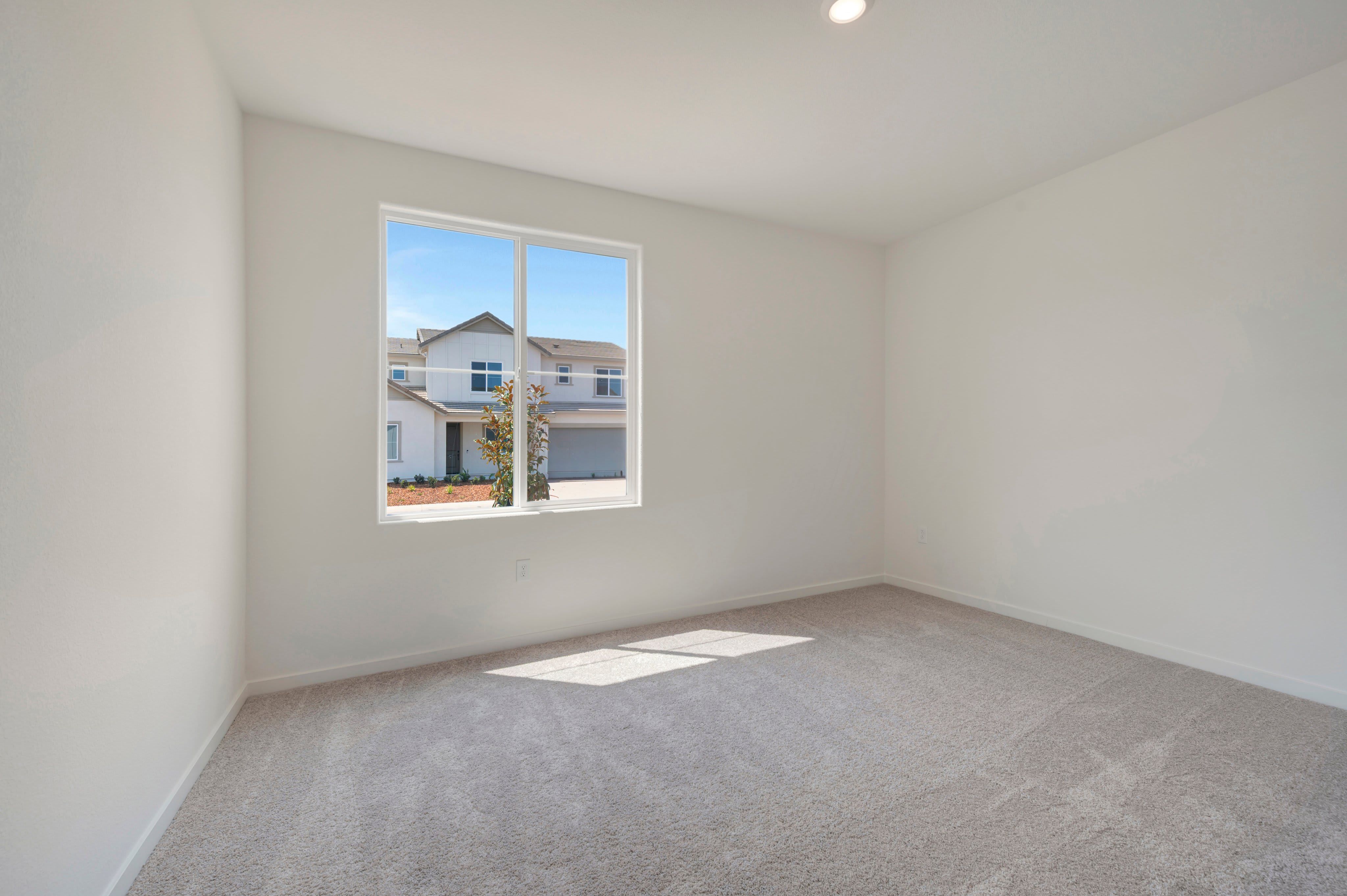 12188 Blue Indigo Cir