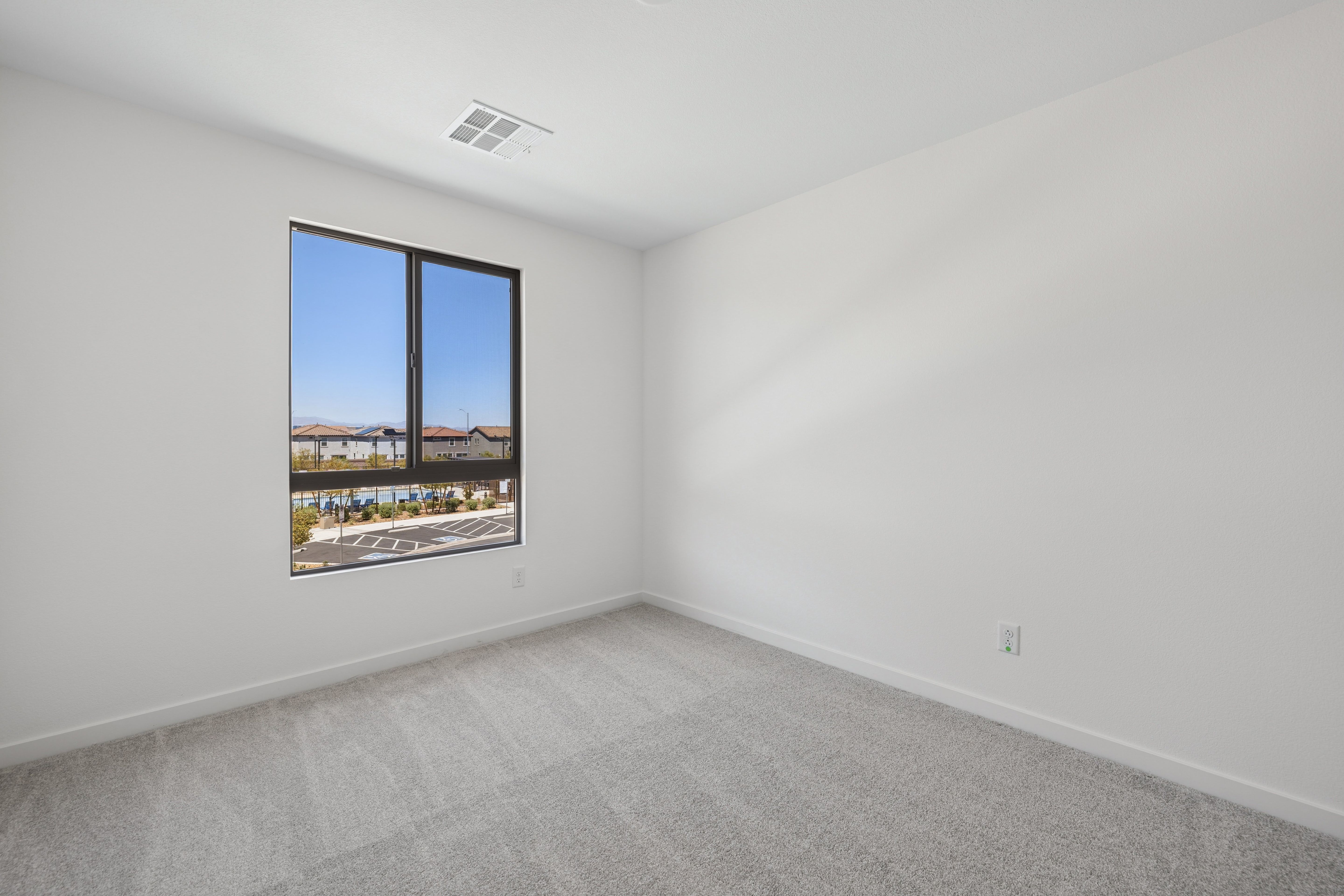 4285 PARK EDGE COURT