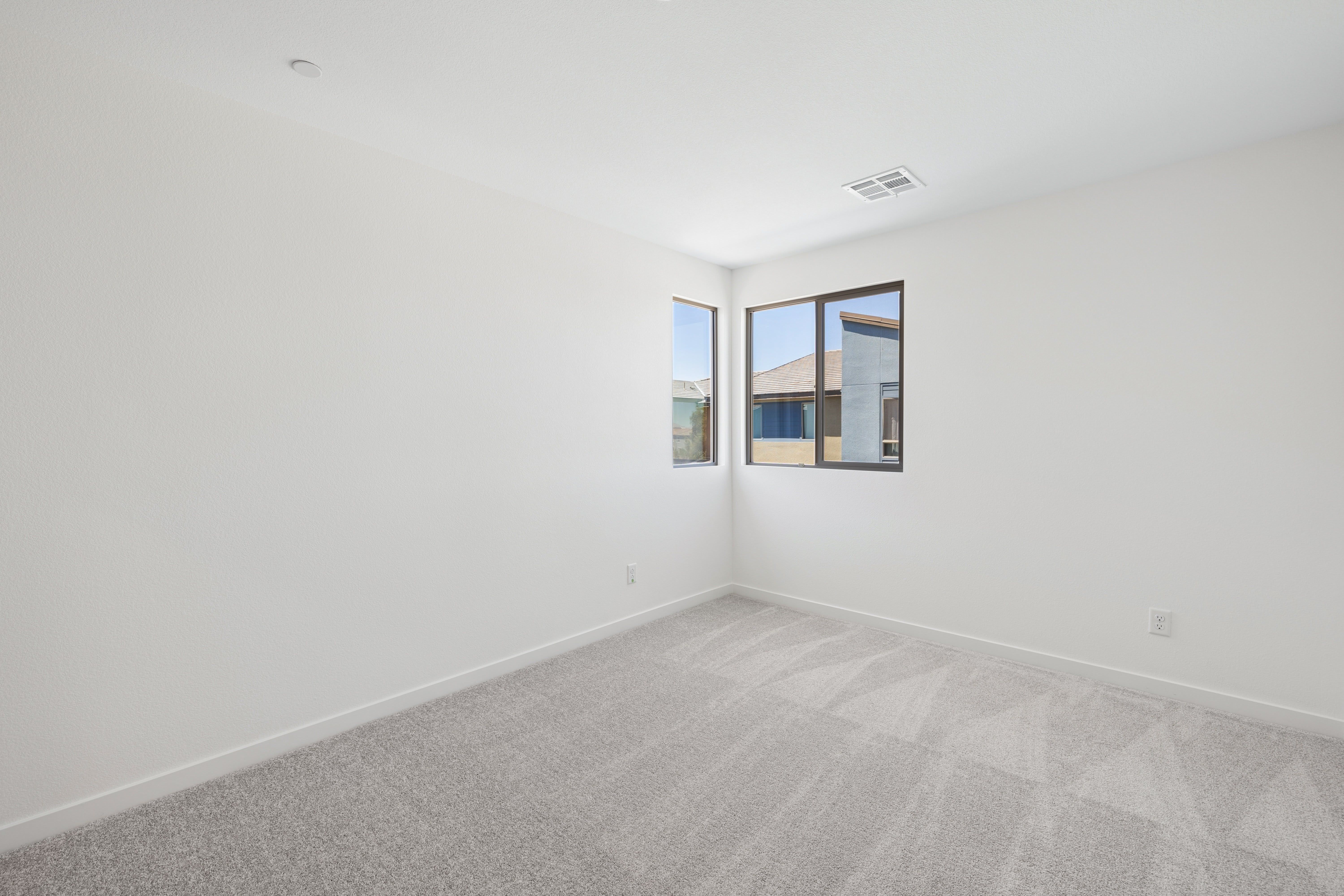 4285 PARK EDGE COURT