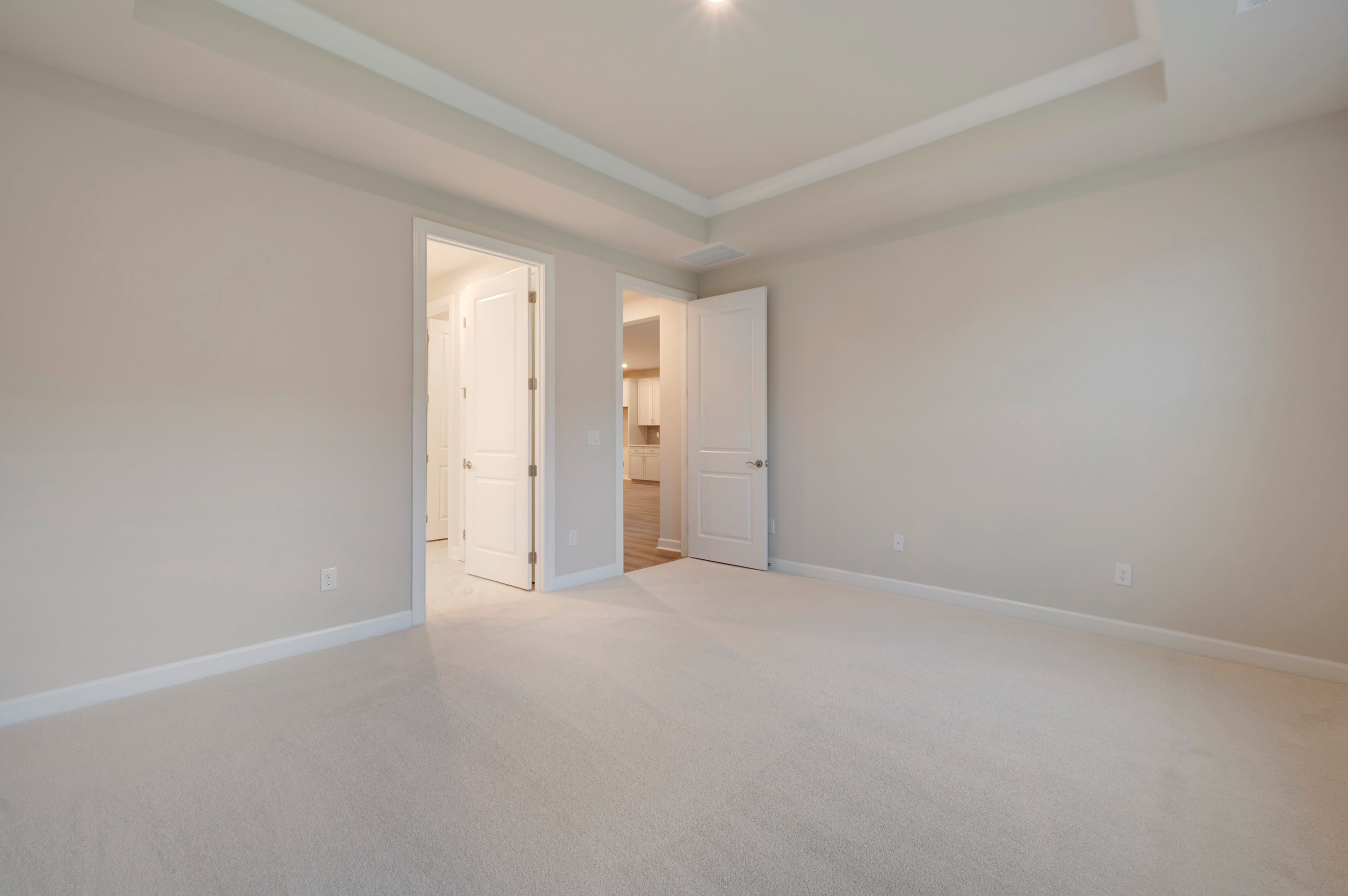 38 Stonesthrow Way