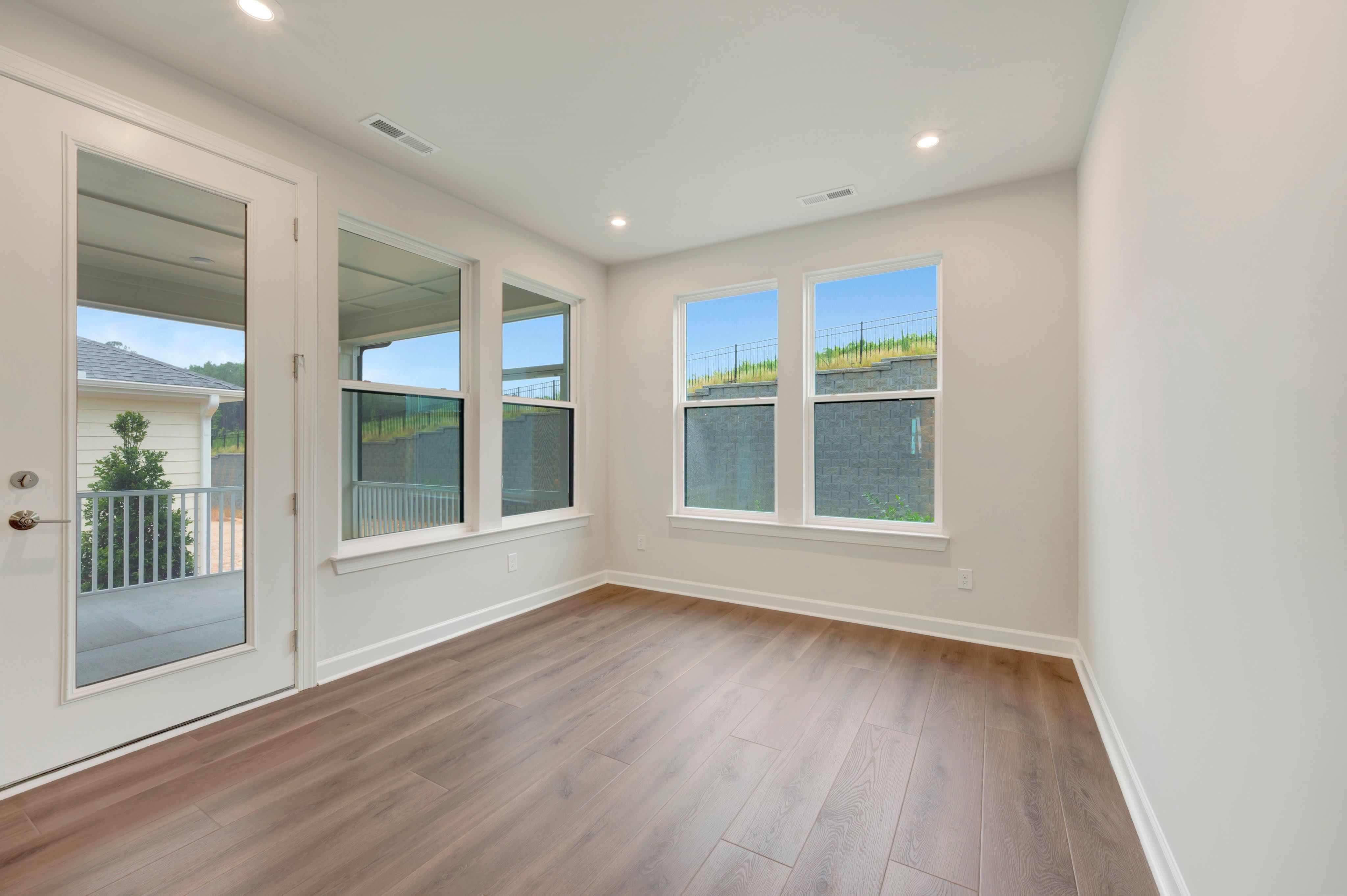 140 Sunny Glen Court