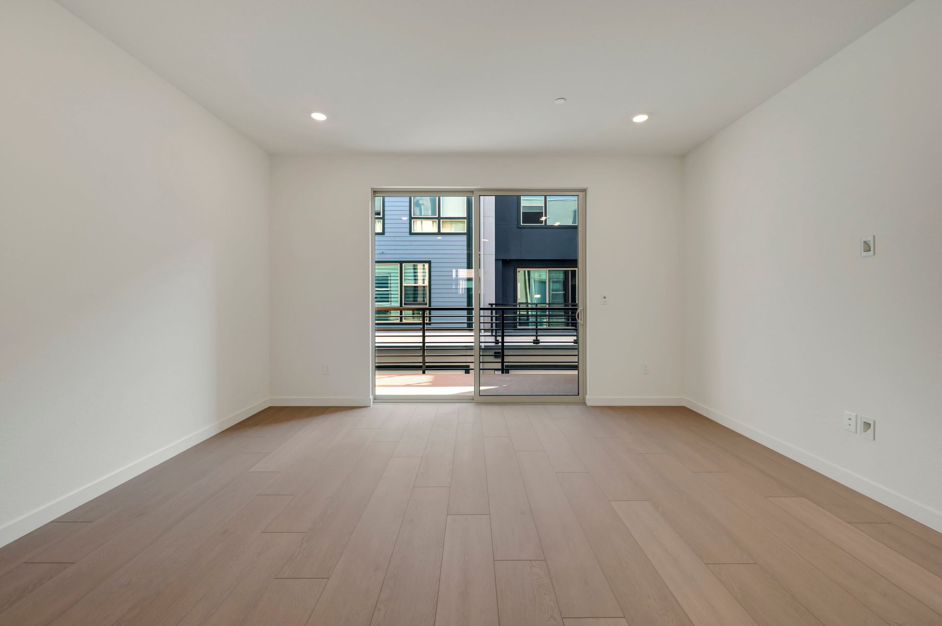 5956 Virtual Court
