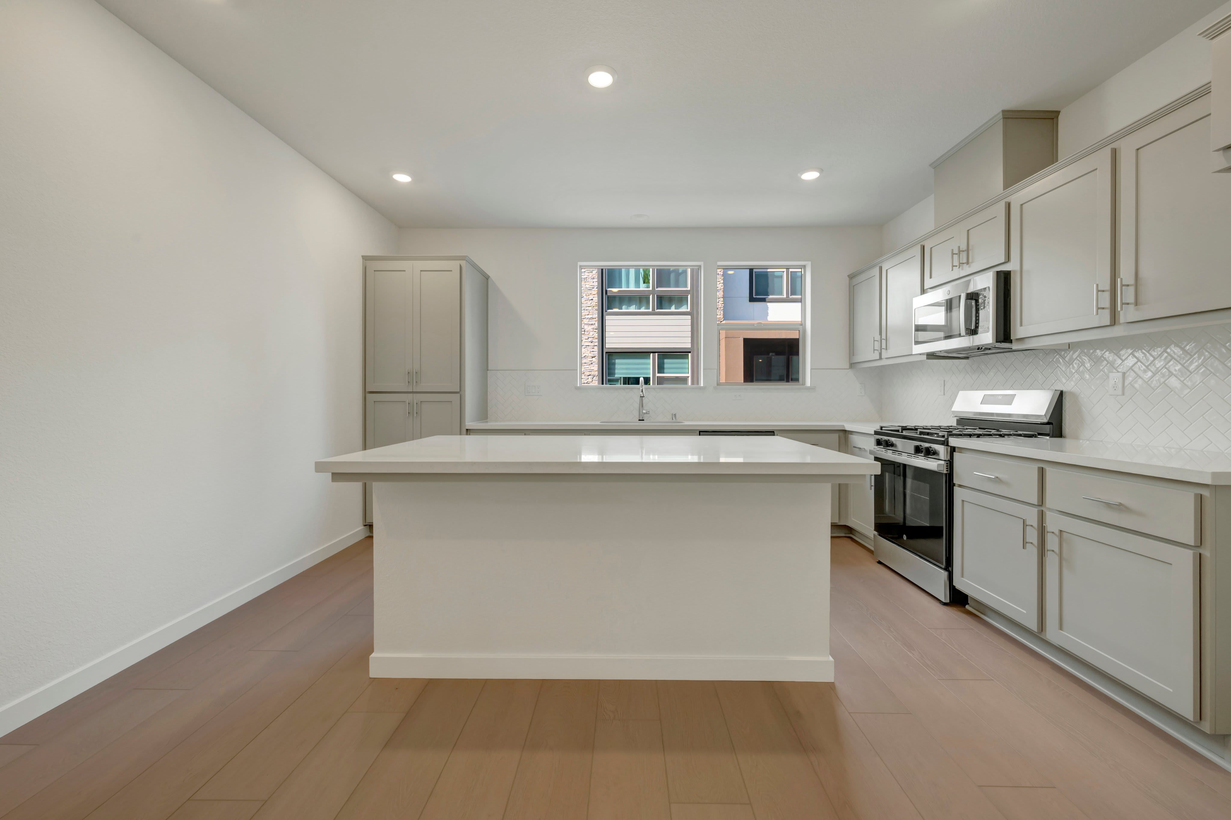 5956 Virtual Court