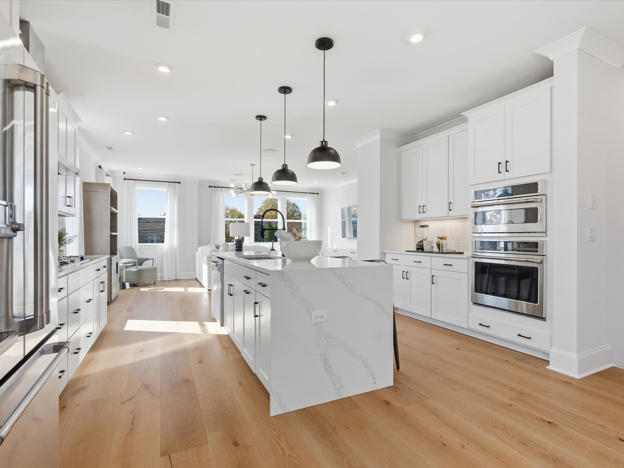 6012 Yellow Buckeye Dr