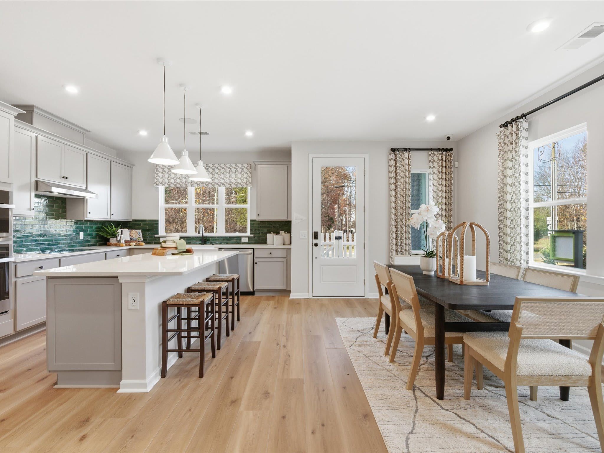 8312 Discovery Lane