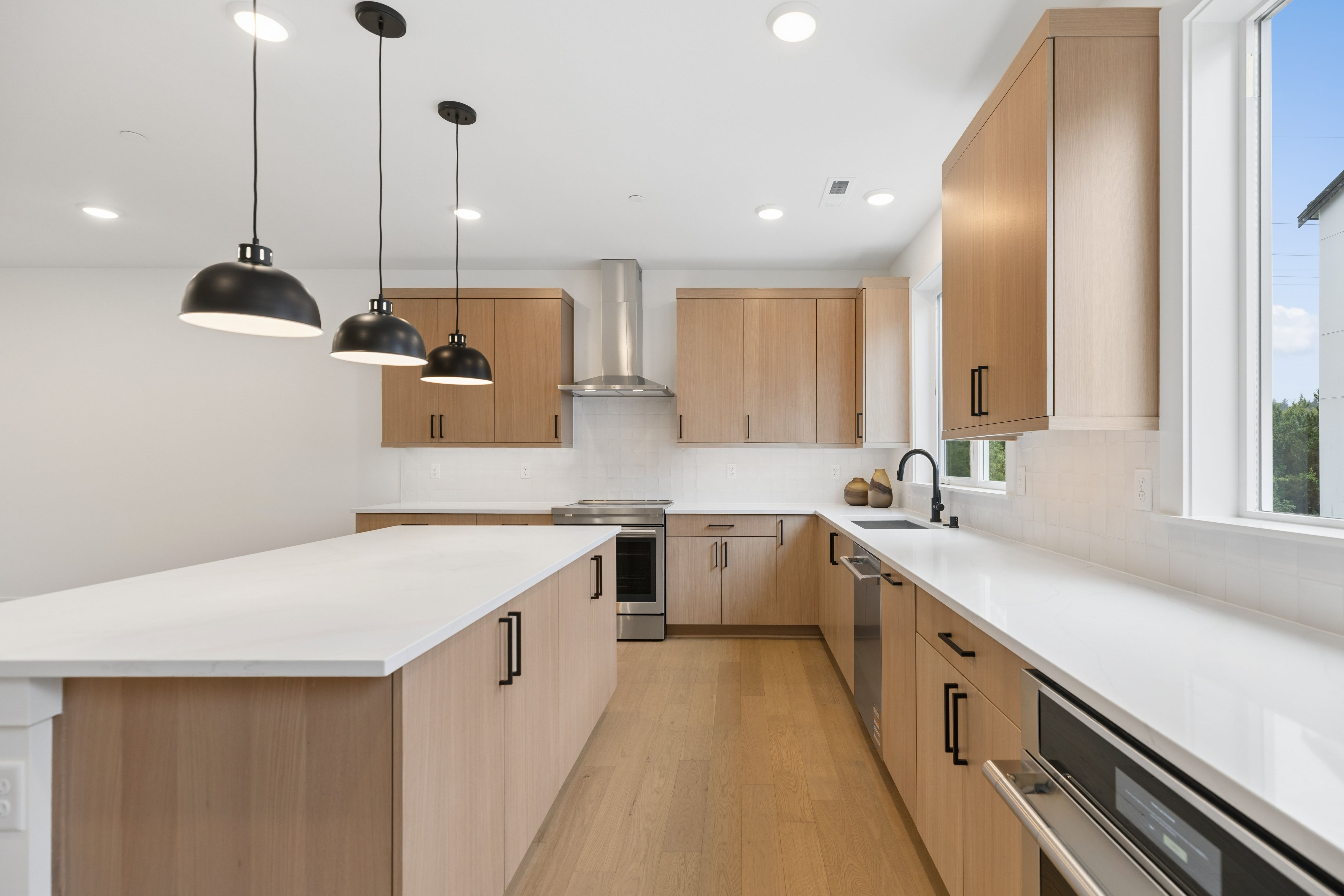 12207 137th PL NE Bldg 26-102