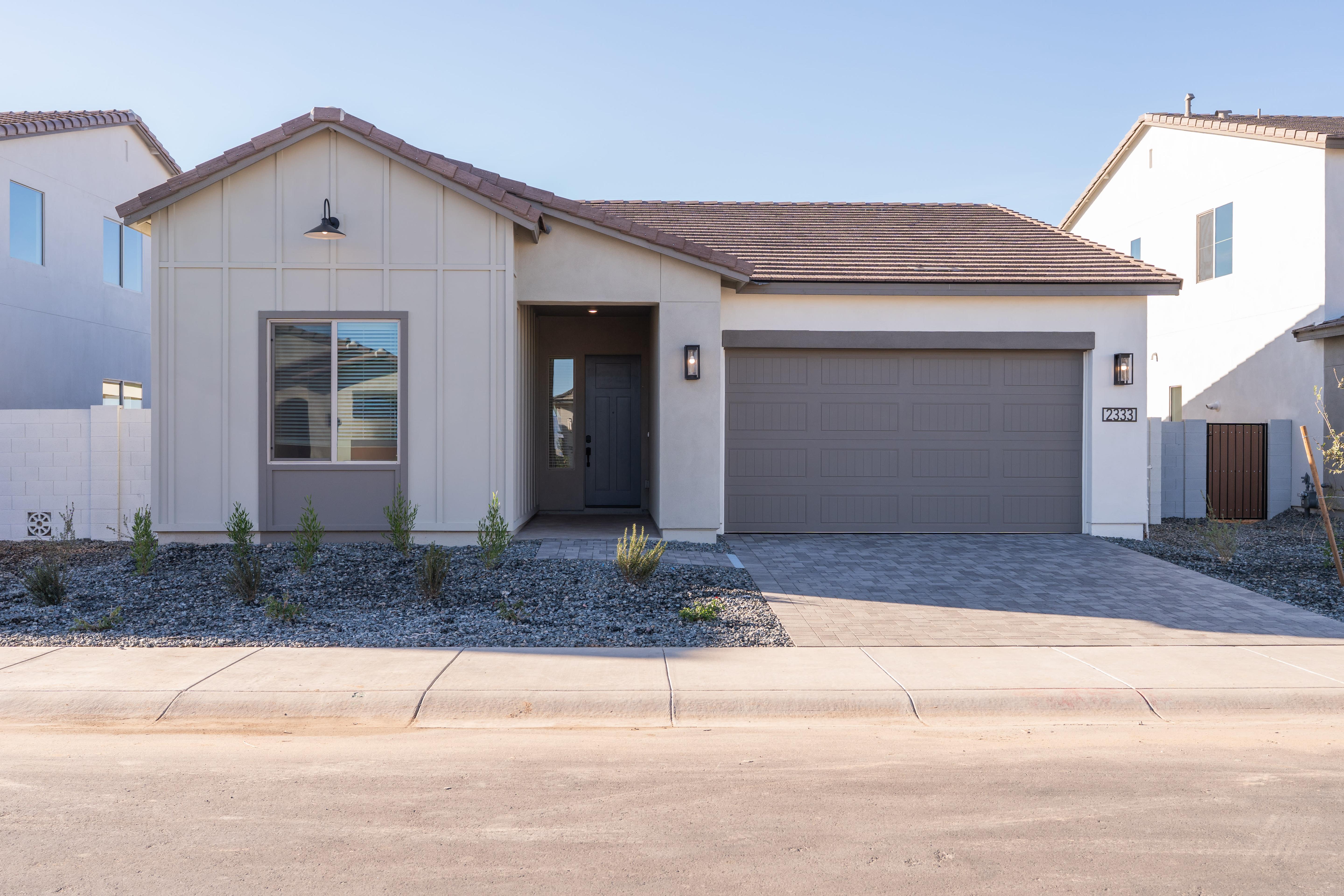 2333 E FOREMASTER RD