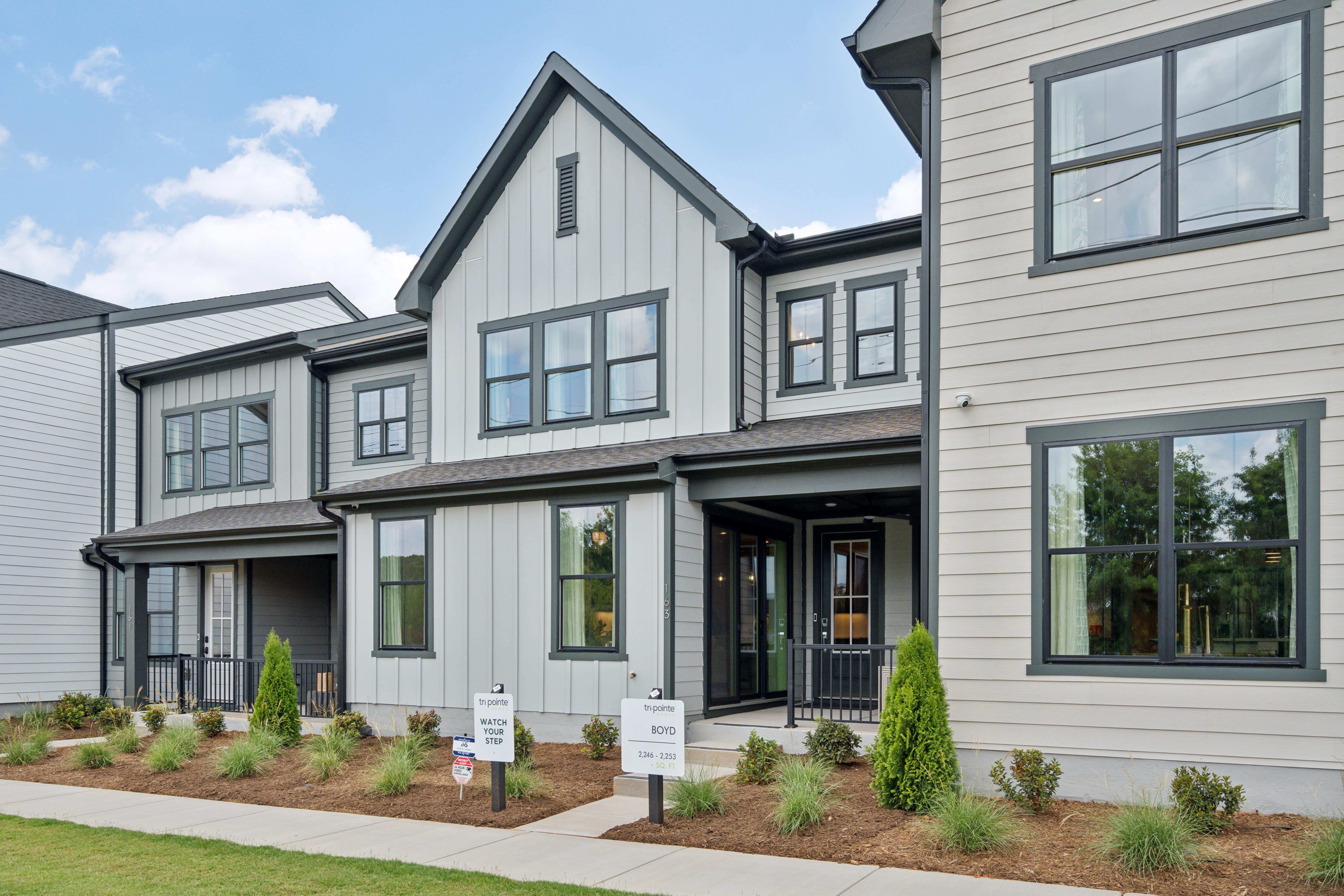332 Ardmore Dr