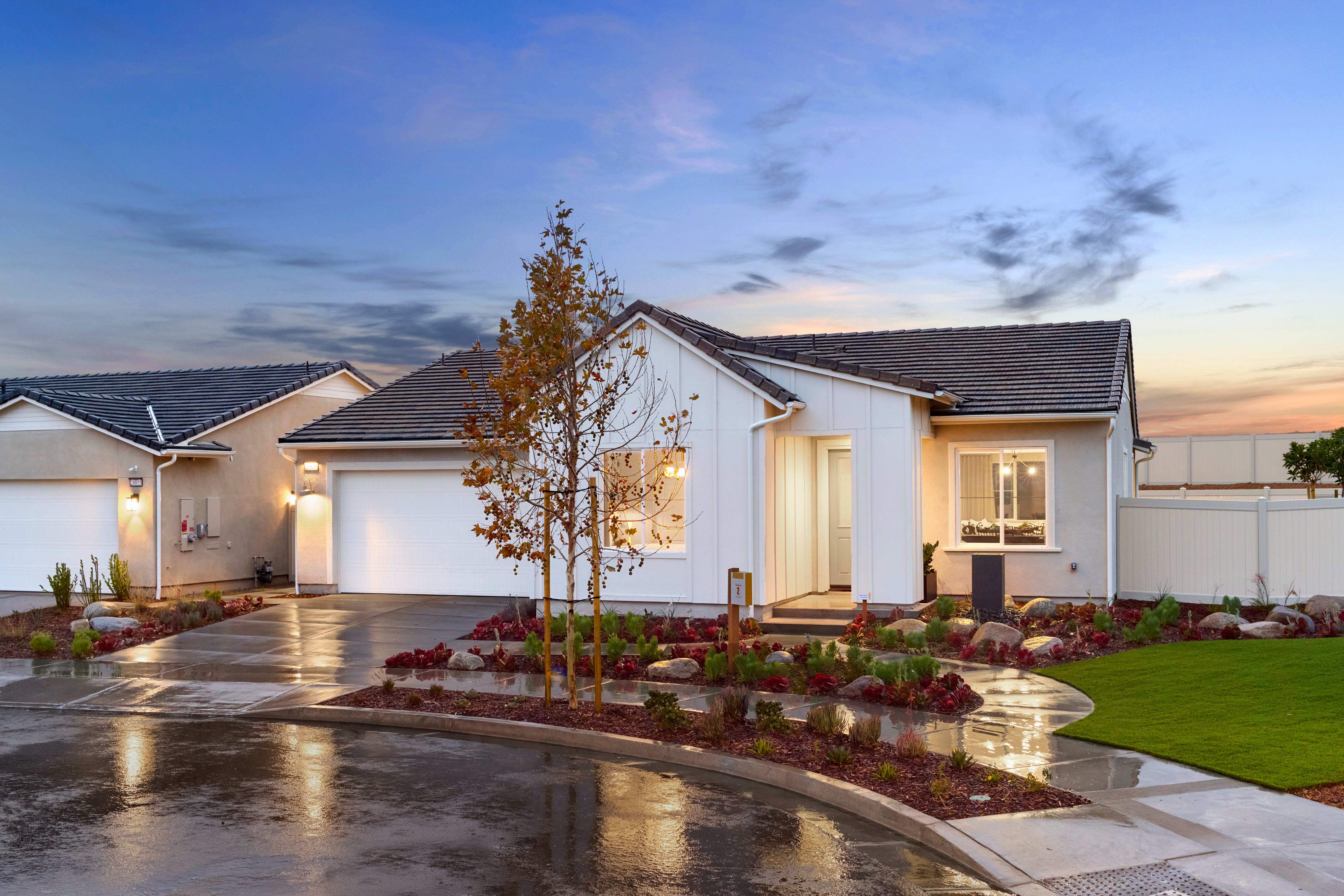 17900 Scrubjay Way. Santa Clarita, CA 91351