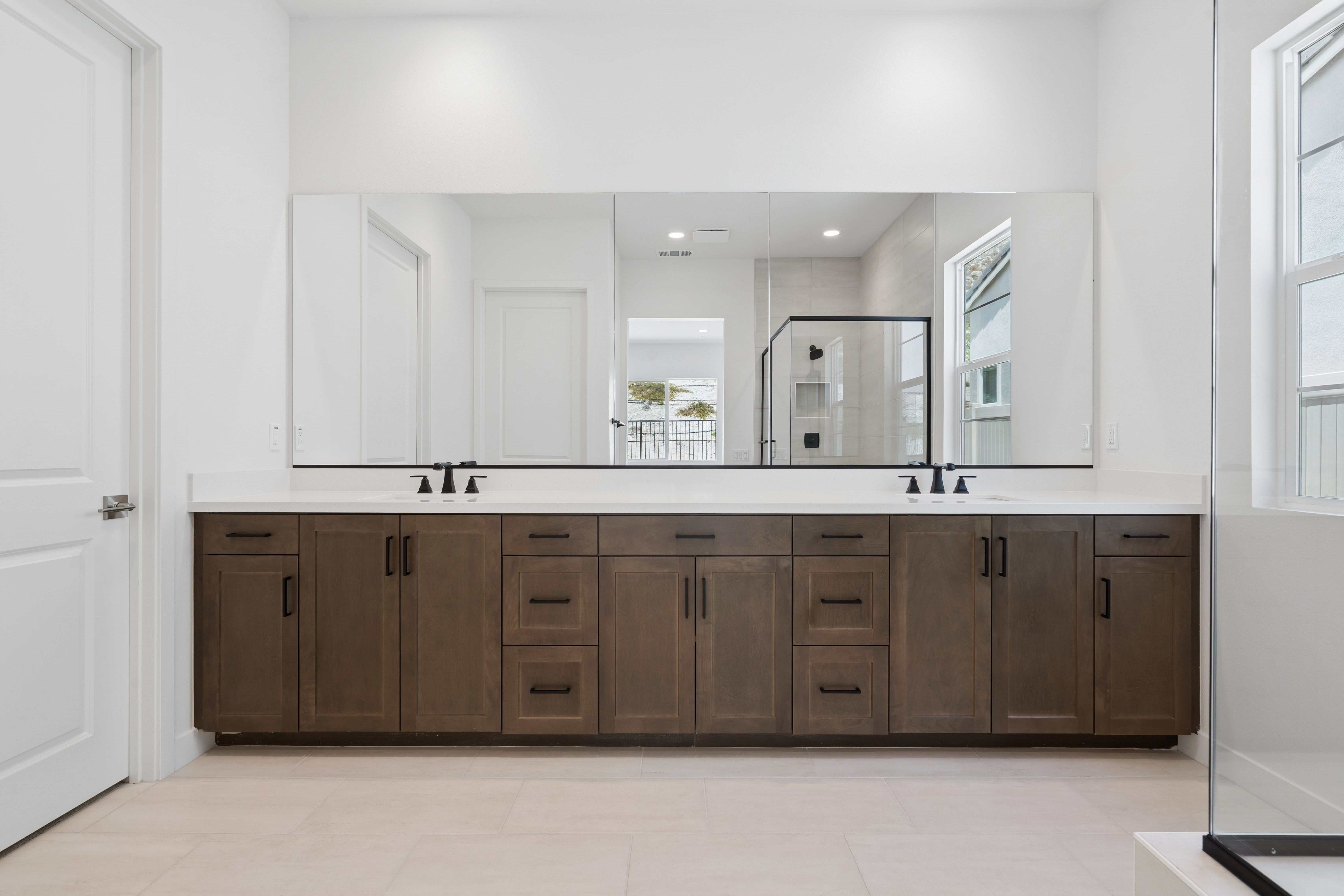 17879 Cirrus Drive | HS 157