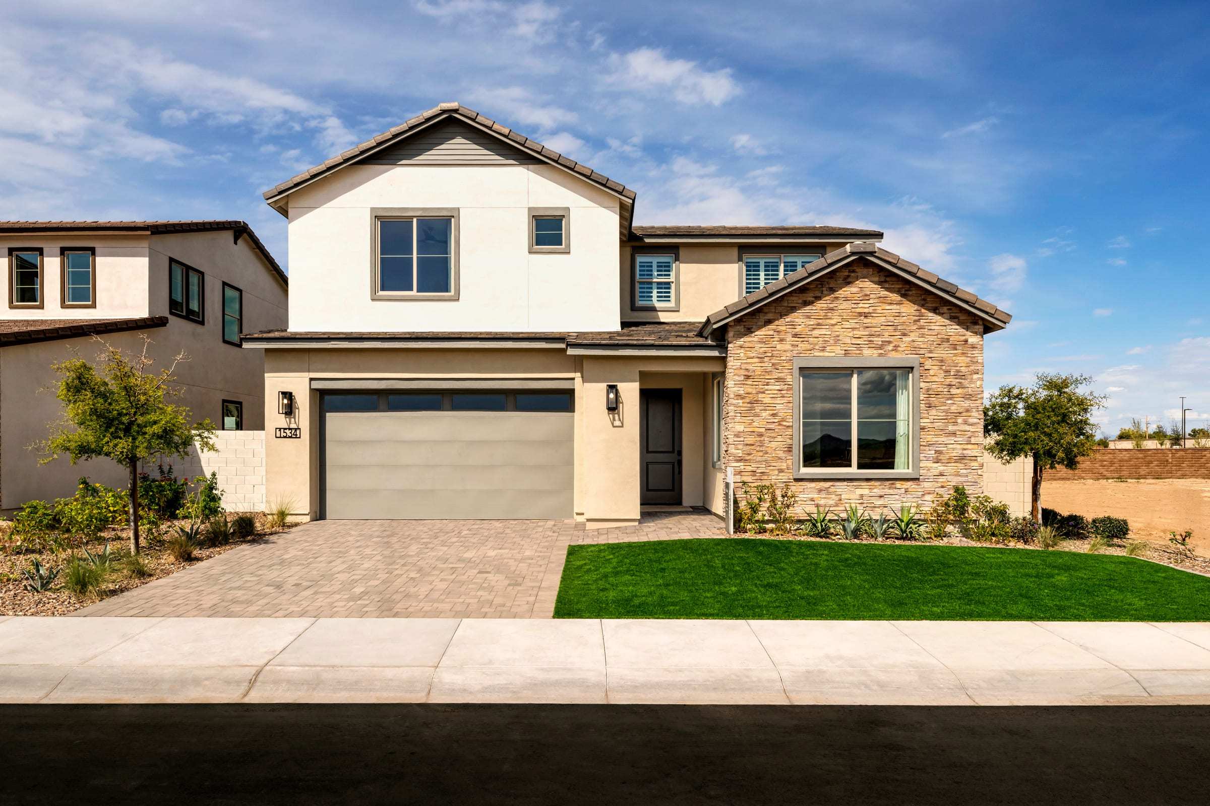 1534 E COCONINO WAY (Viridian Plan 4004)