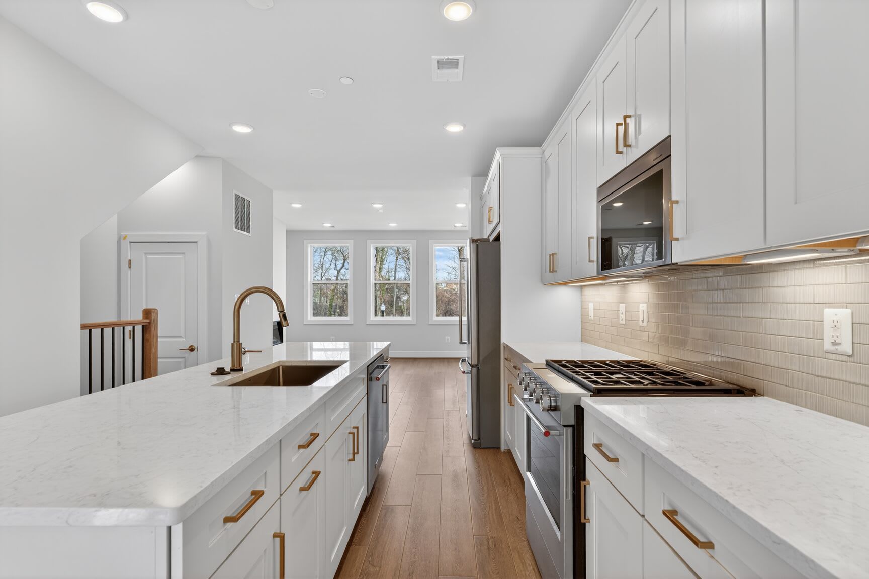 4973 Lachlan Mews