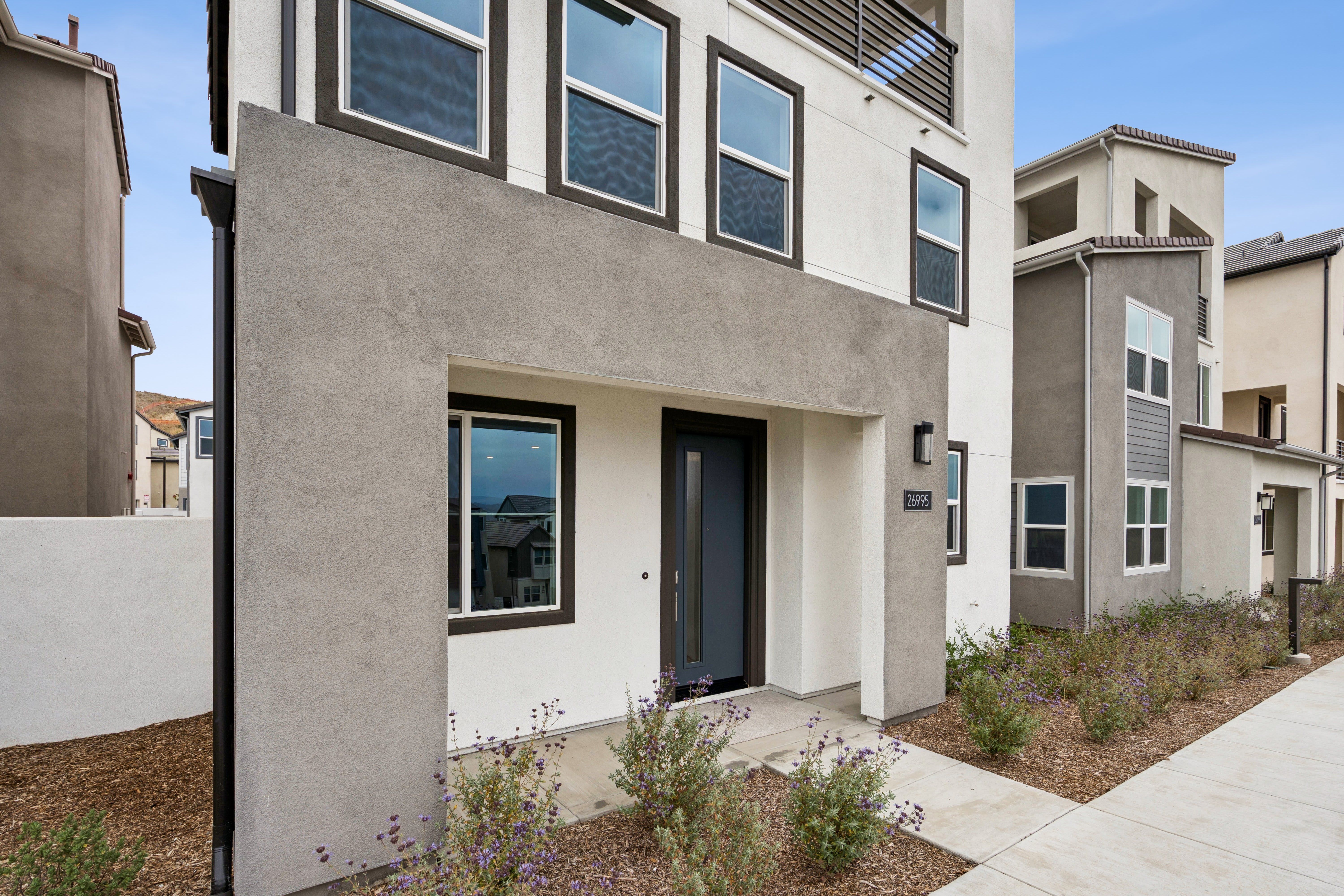 26995 Echo Mountain Way (Plan 1)