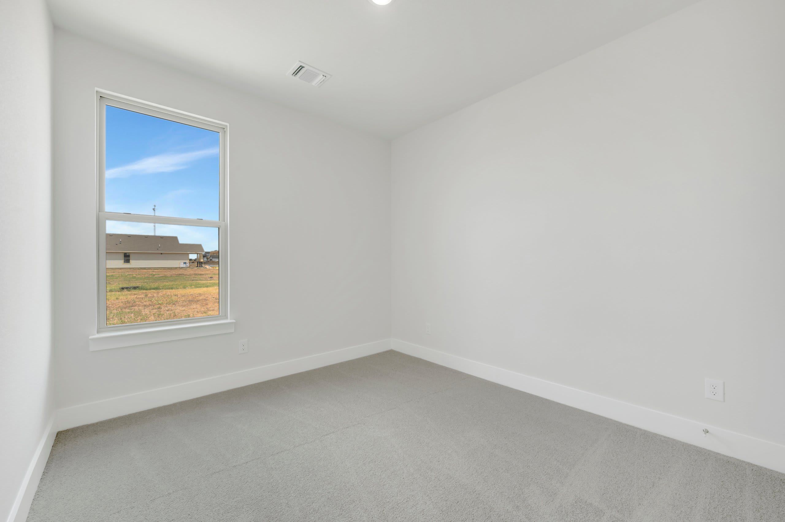1733 Nesting Robin Lane