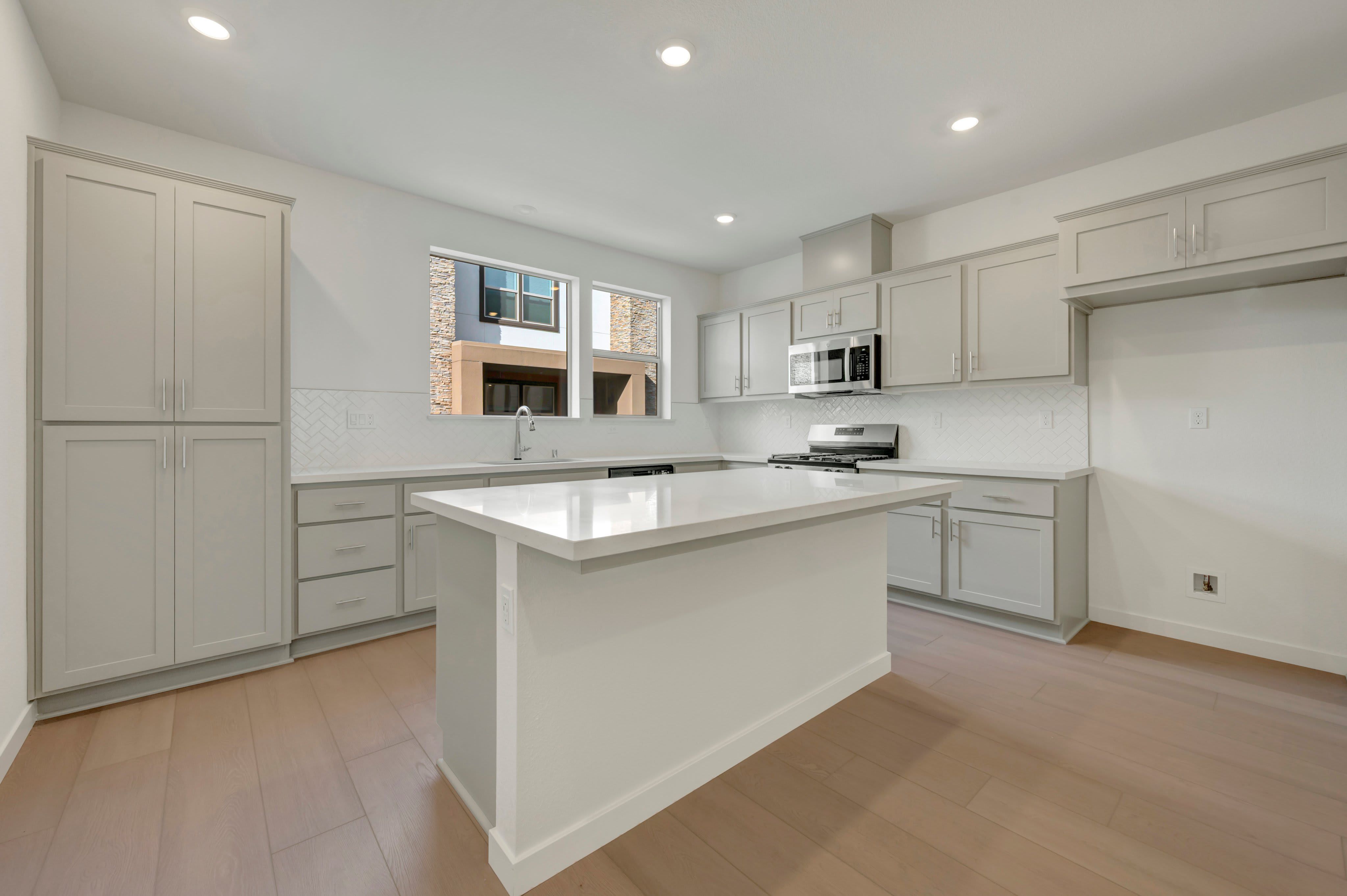 5956 Virtual Court