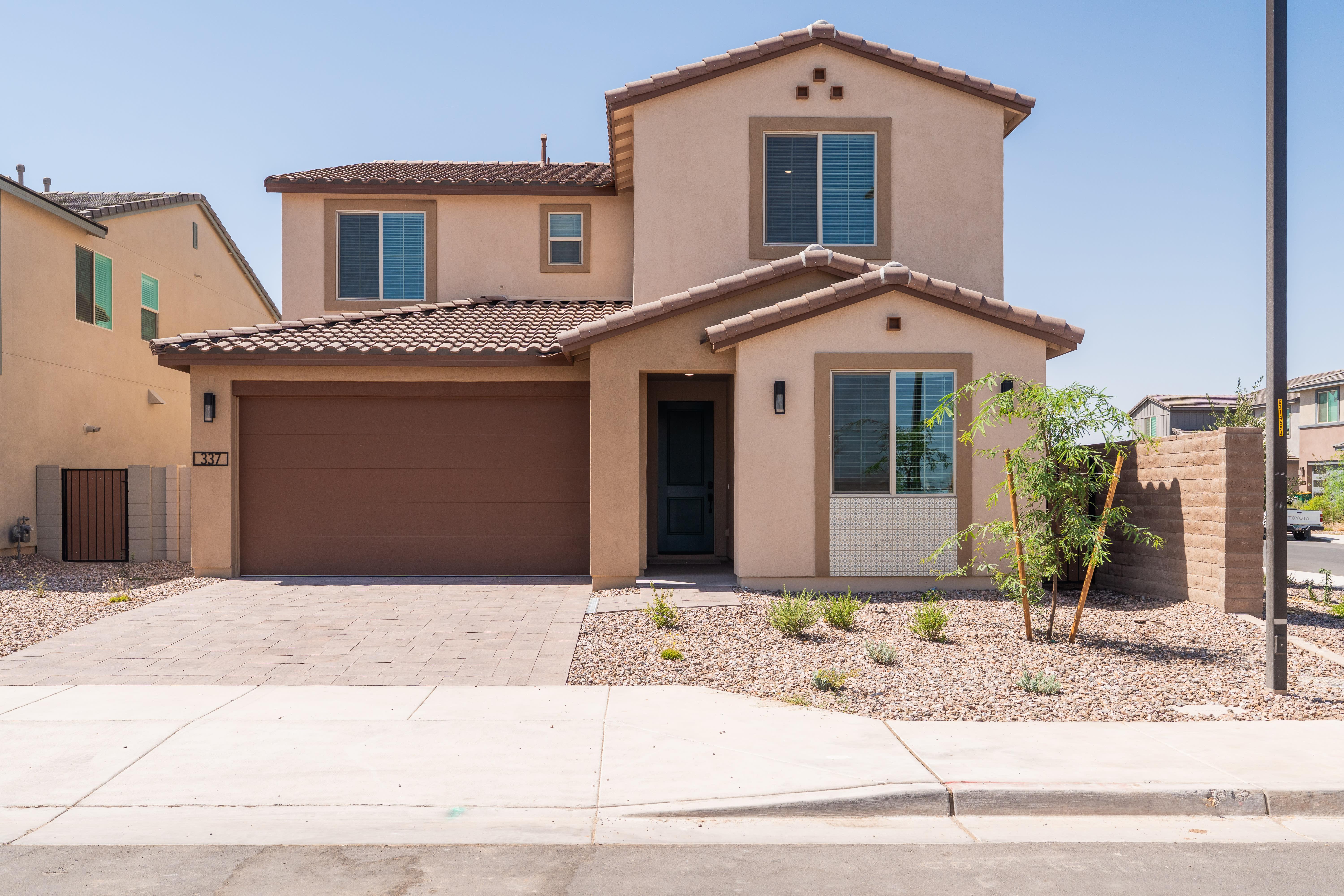 337 E LINDO LN (Estrella Plan 3514)