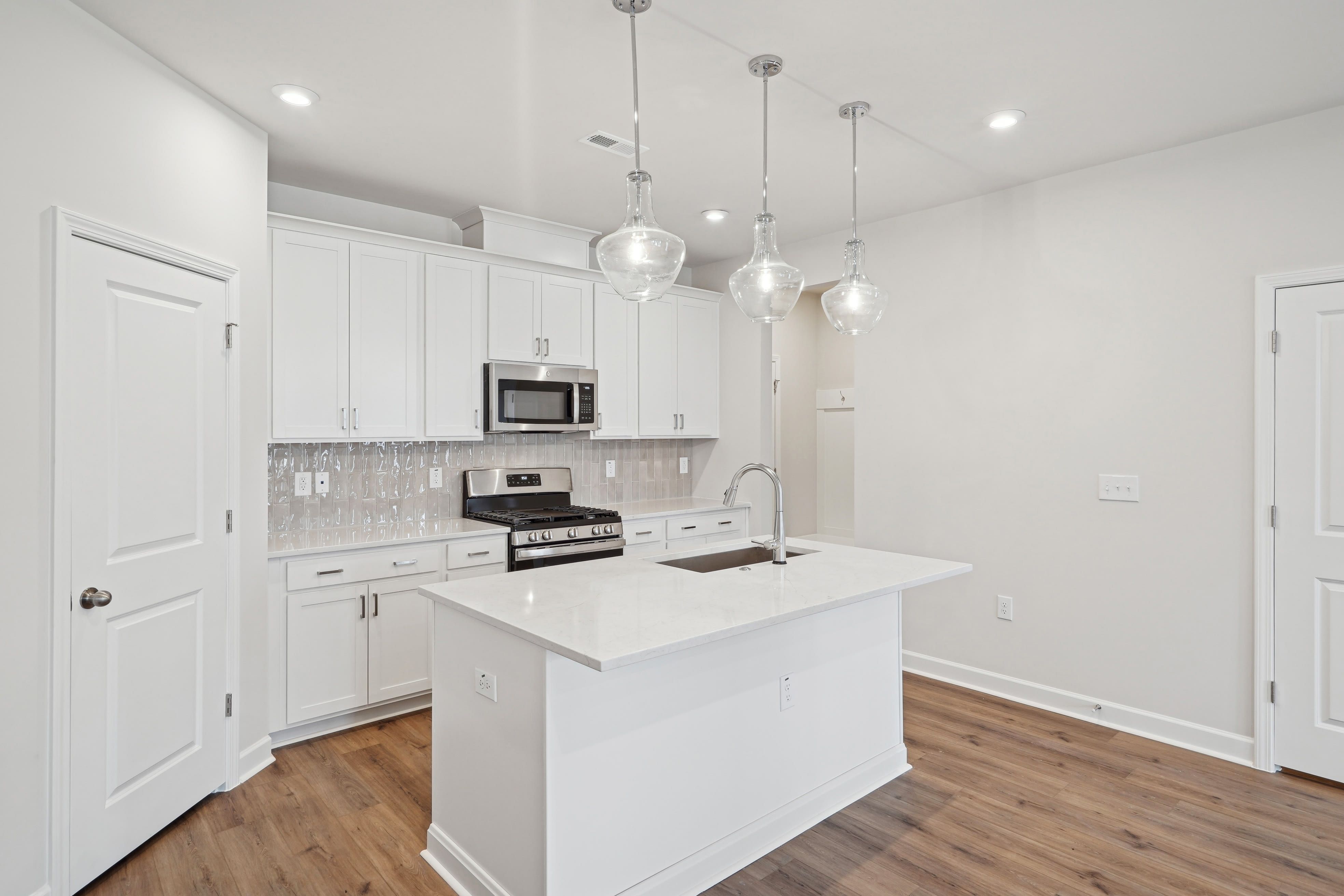 203 Solaire Alley
