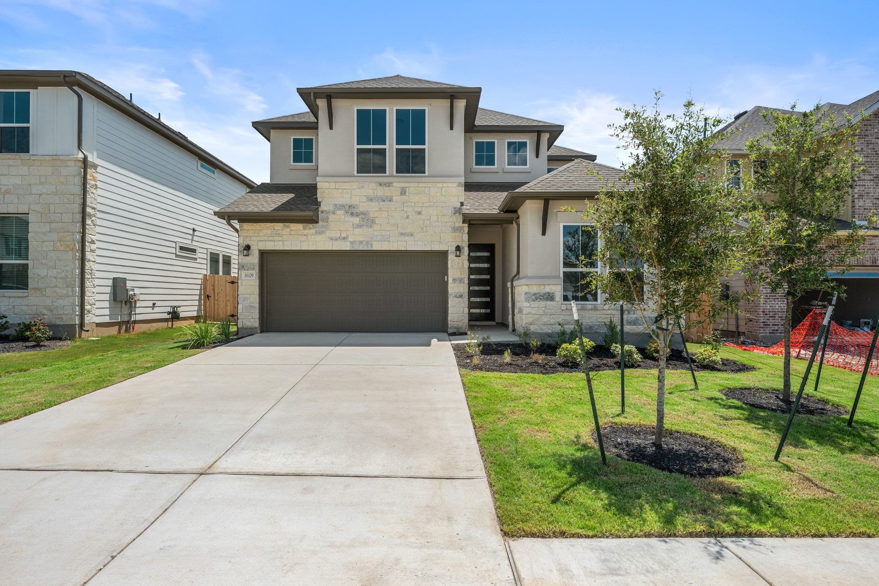 Hawthorn - Lagos Reserve: Manor, Texas - Tri Pointe Homes