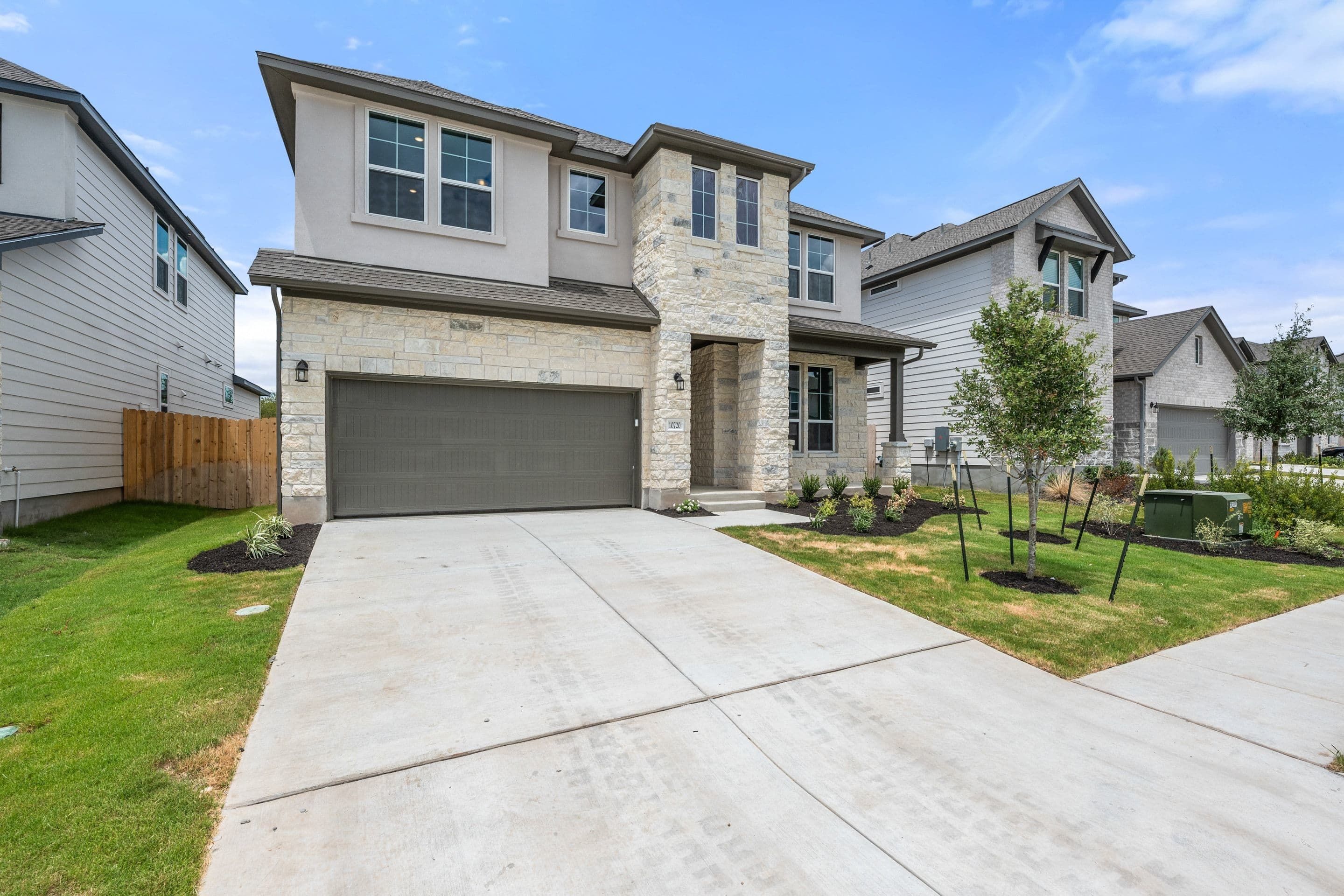10720 Worth Lane