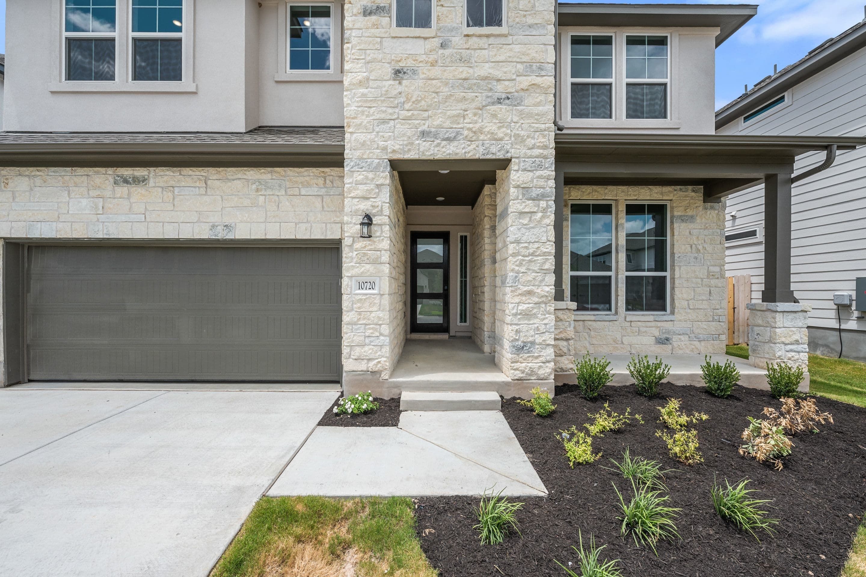 10720 Worth Lane