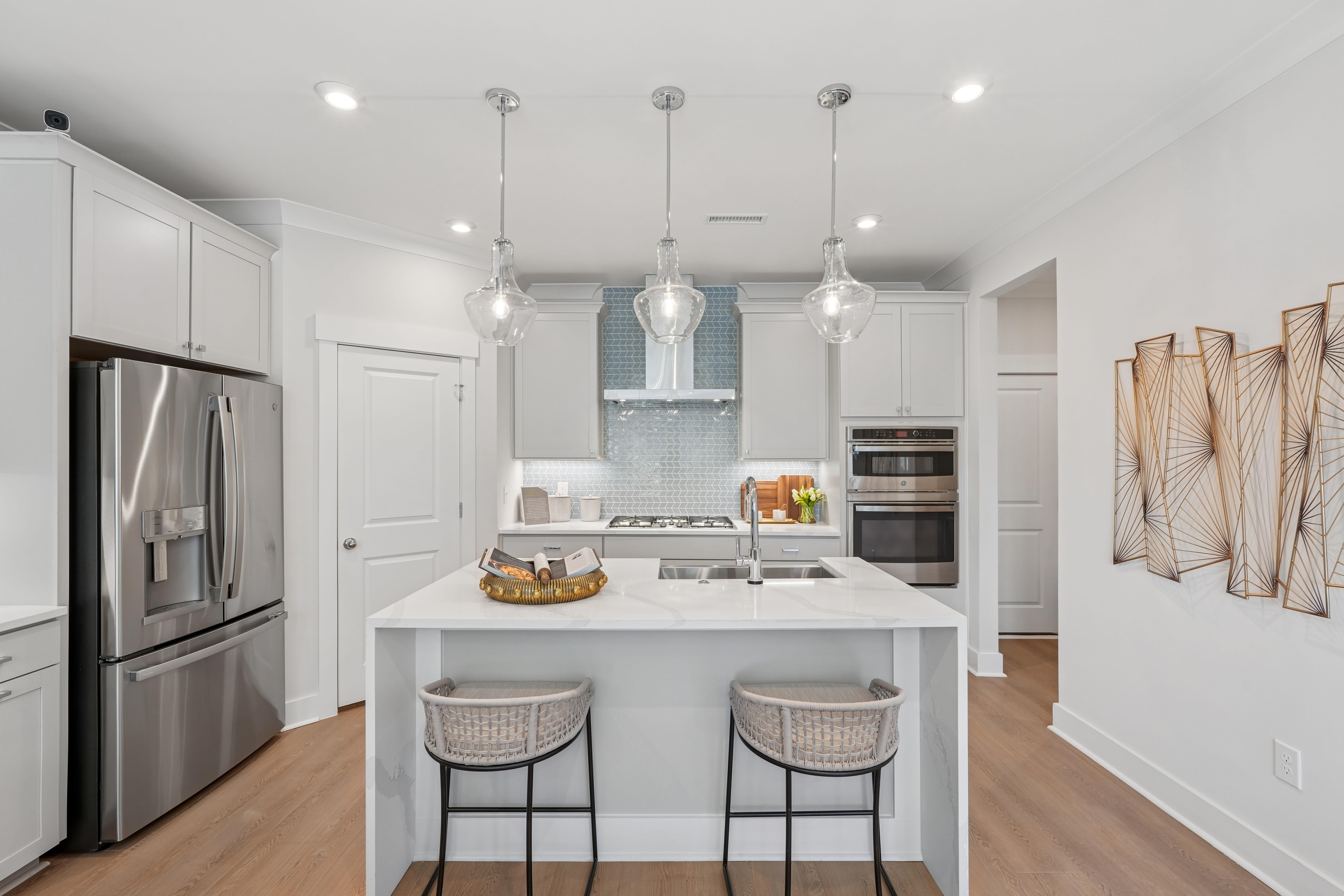 147 Parkland Dr