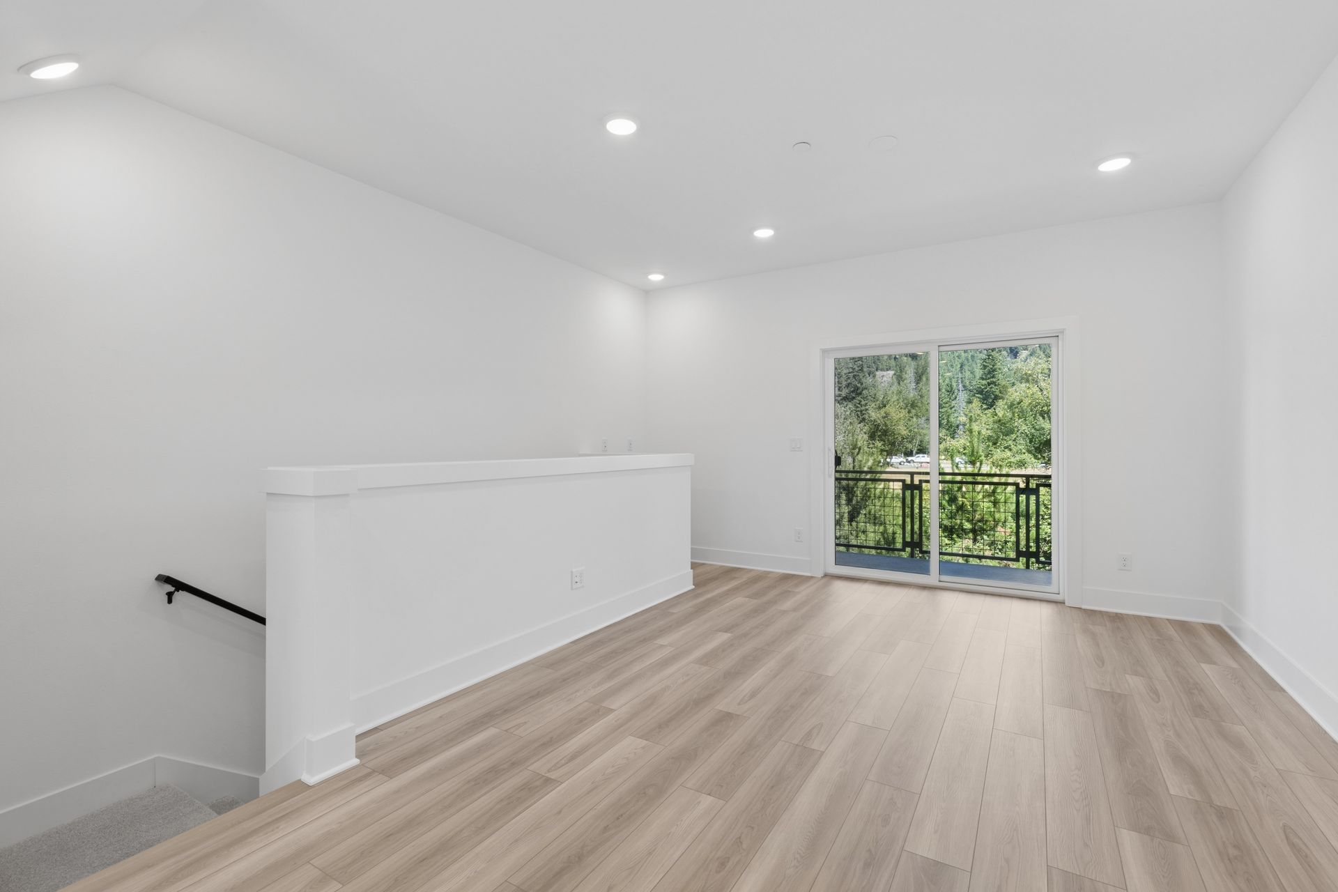 1952 SE 12th St