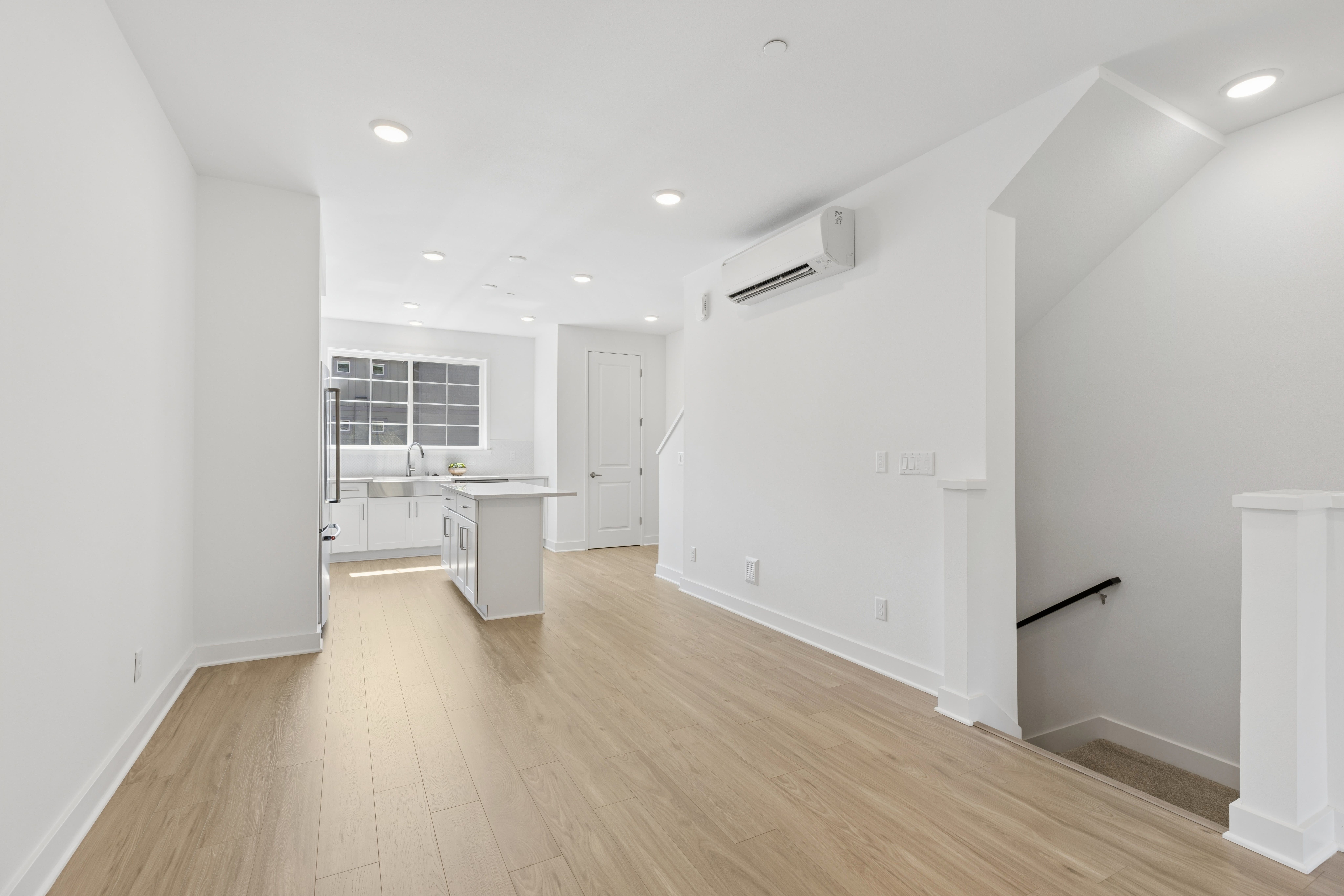 1976 Se 12th St