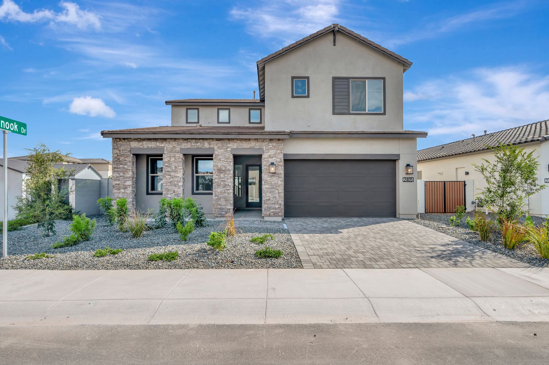 2405 E Leccino Dr