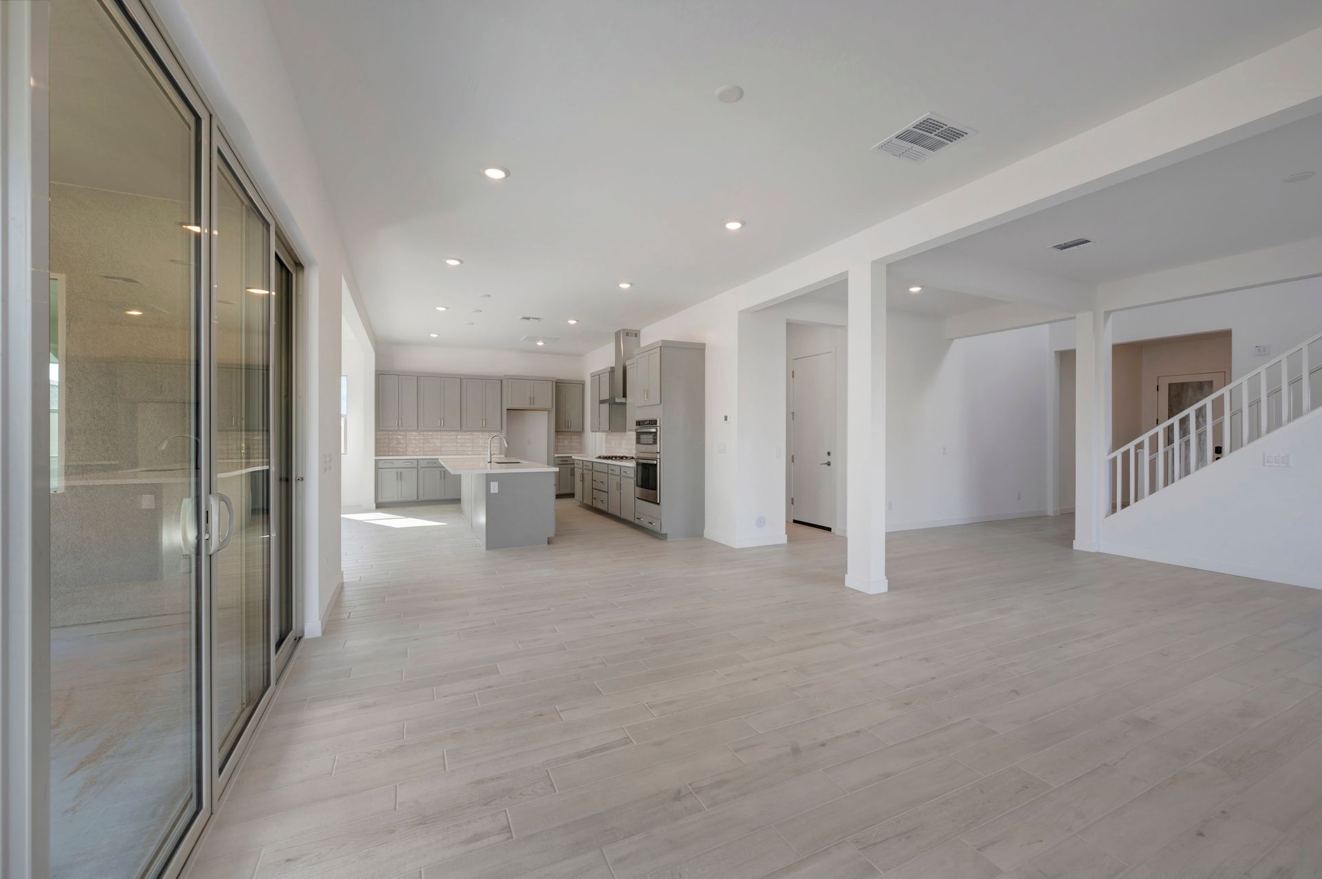 2405 E Leccino Dr